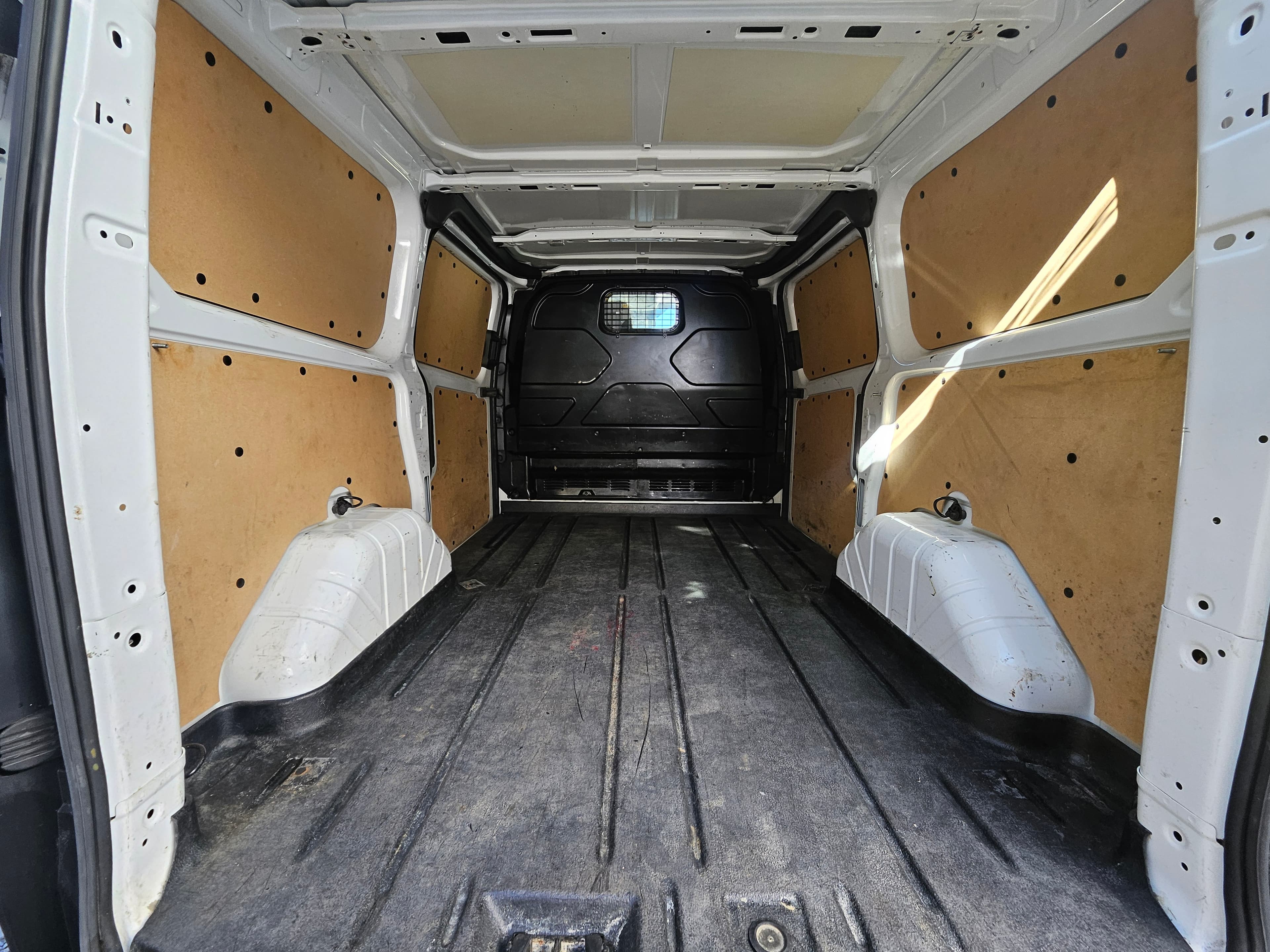 2018 Ford Transit Custom SWB photo 16