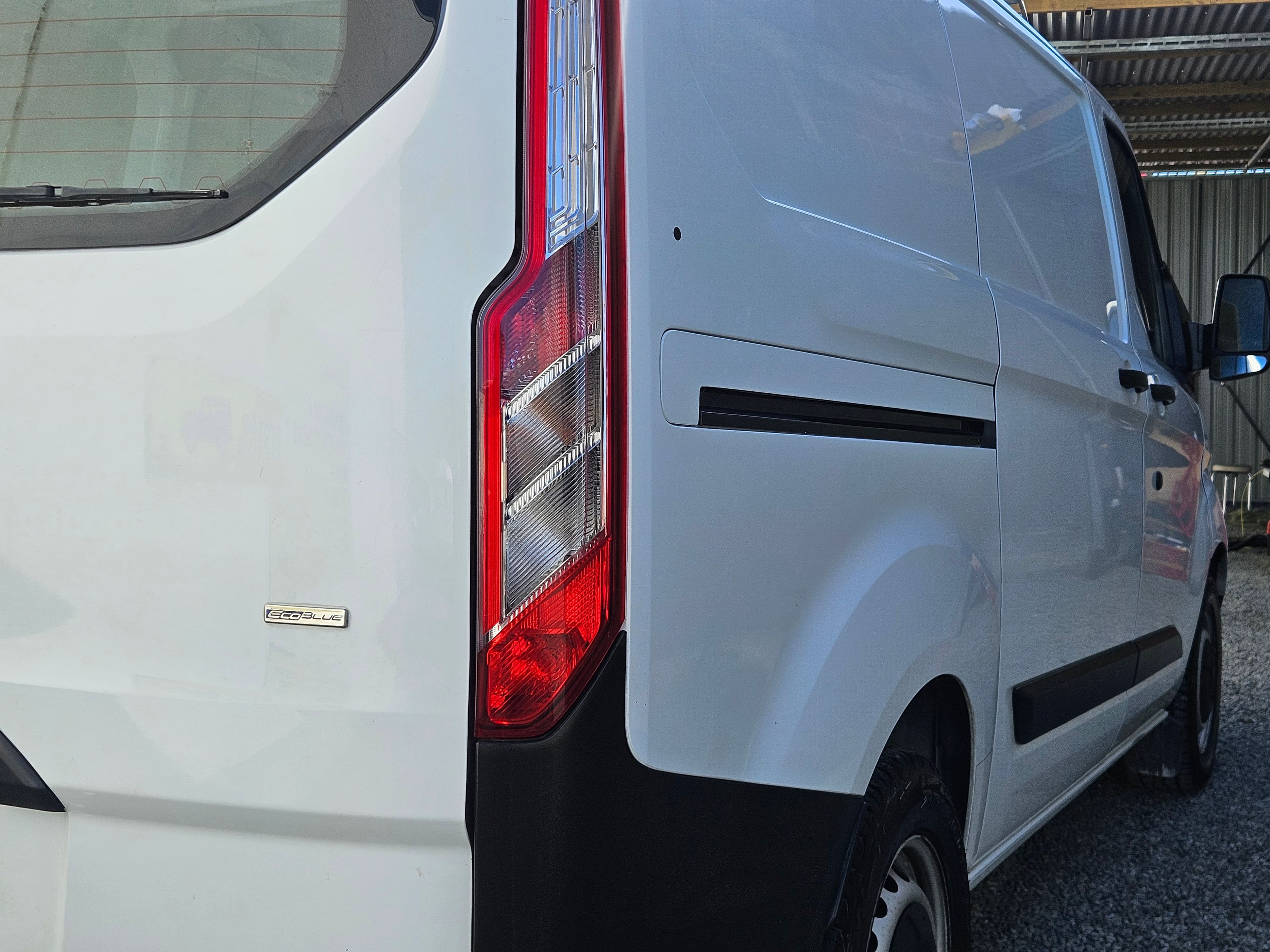 2018 Ford Transit Custom SWB photo 14