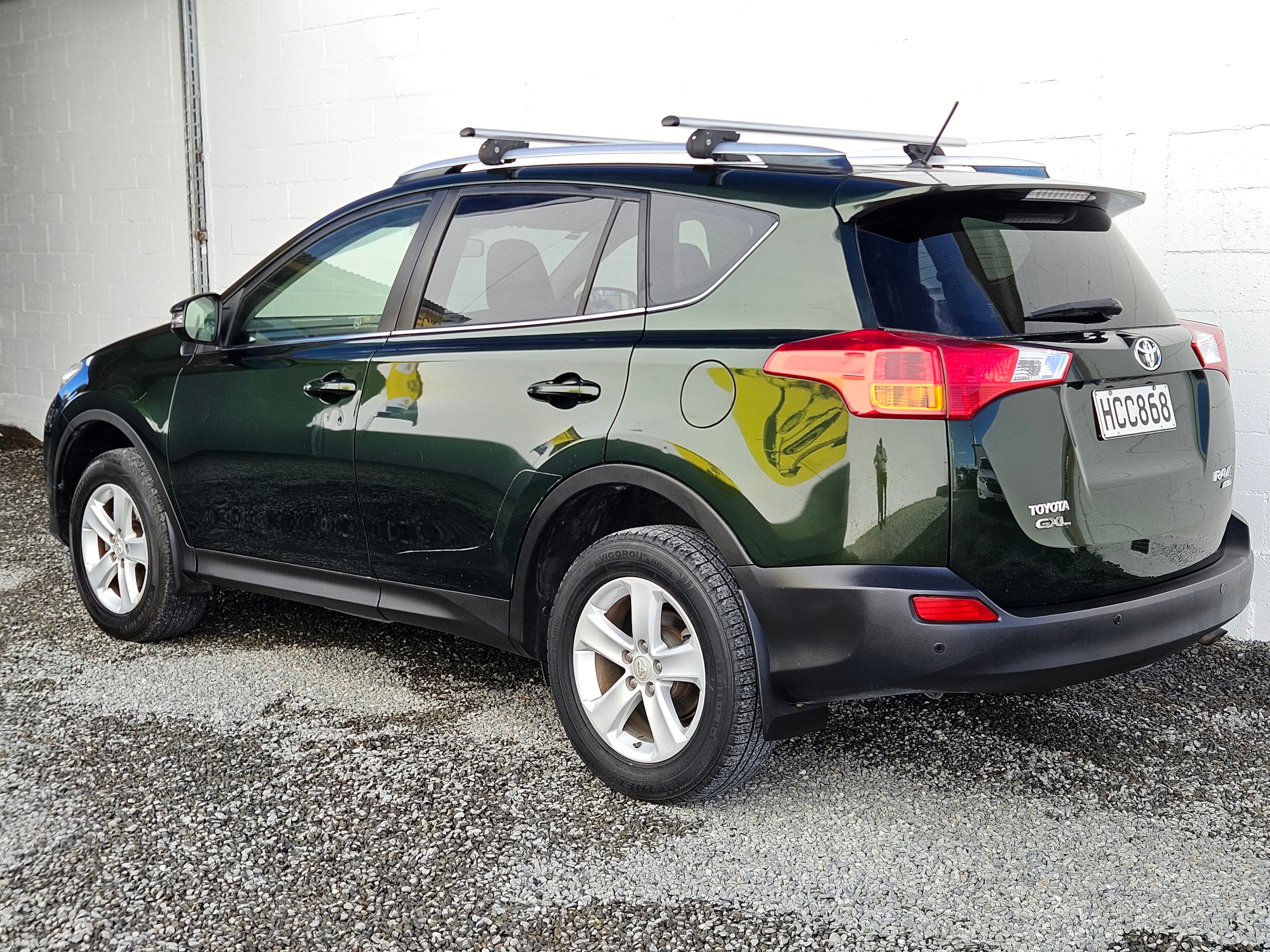 2013 Toytota Rav4 4WD photo 4