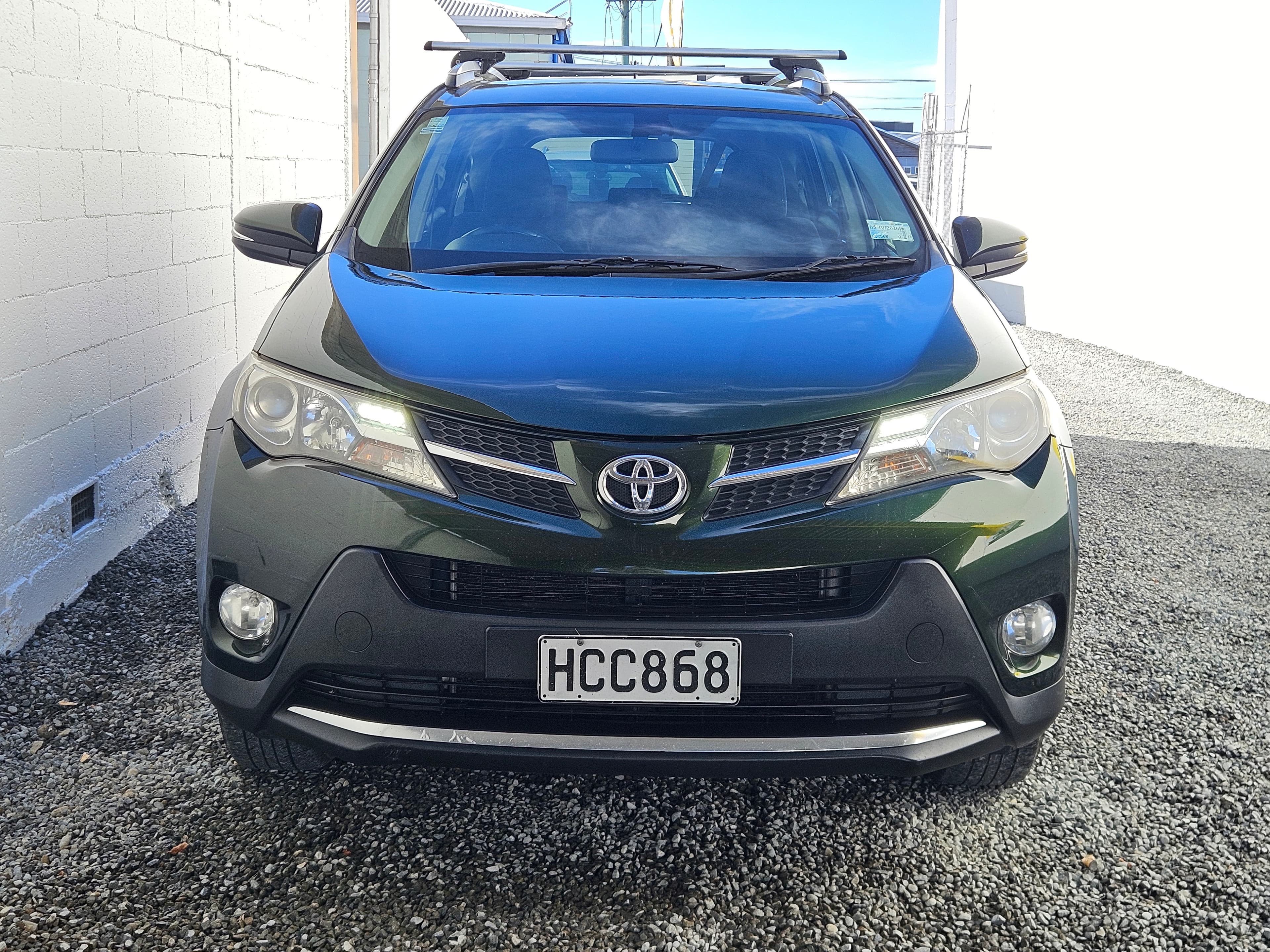 2013 Toytota Rav4 4WD photo 5