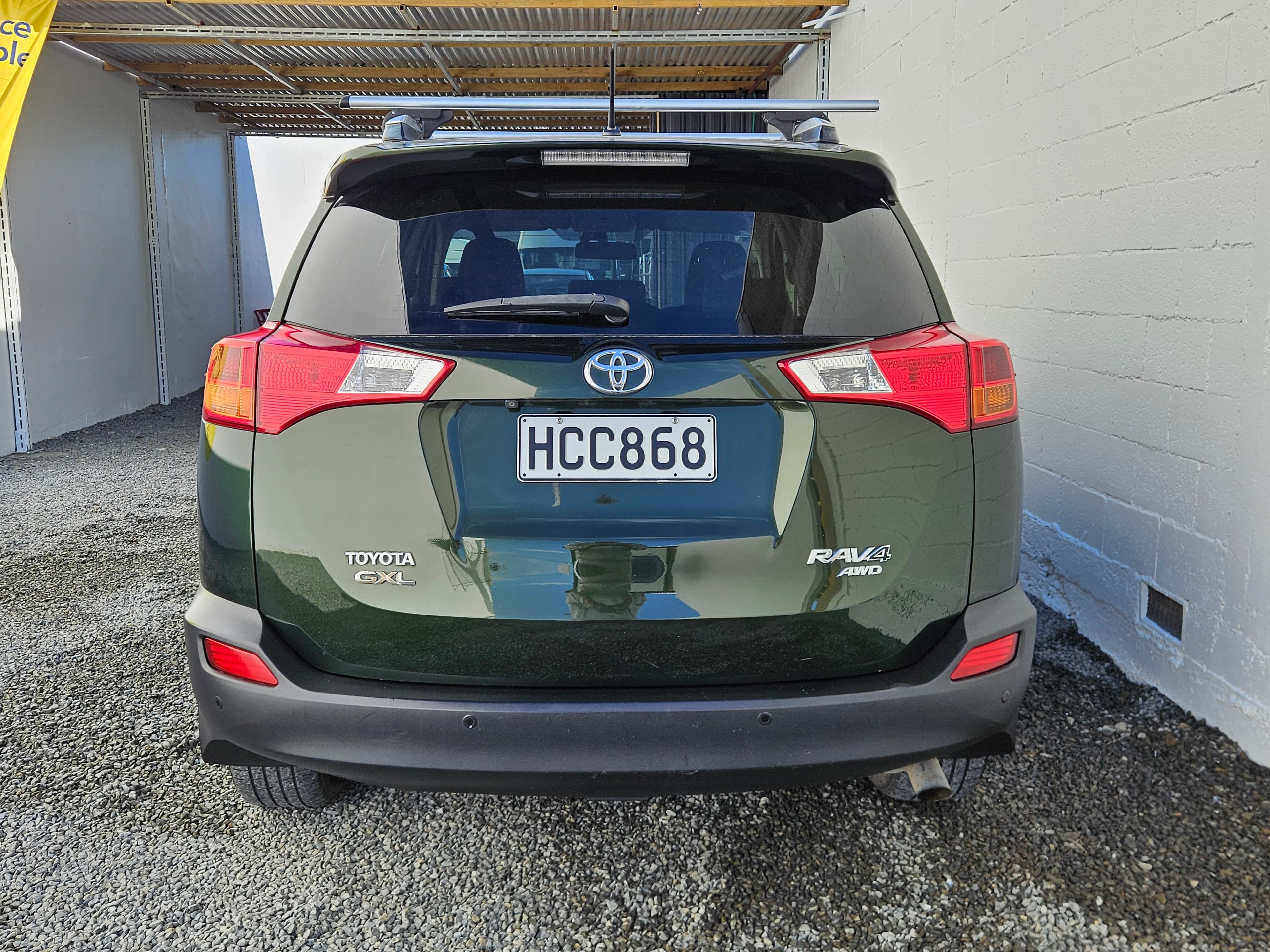 2013 Toytota Rav4 4WD photo 7