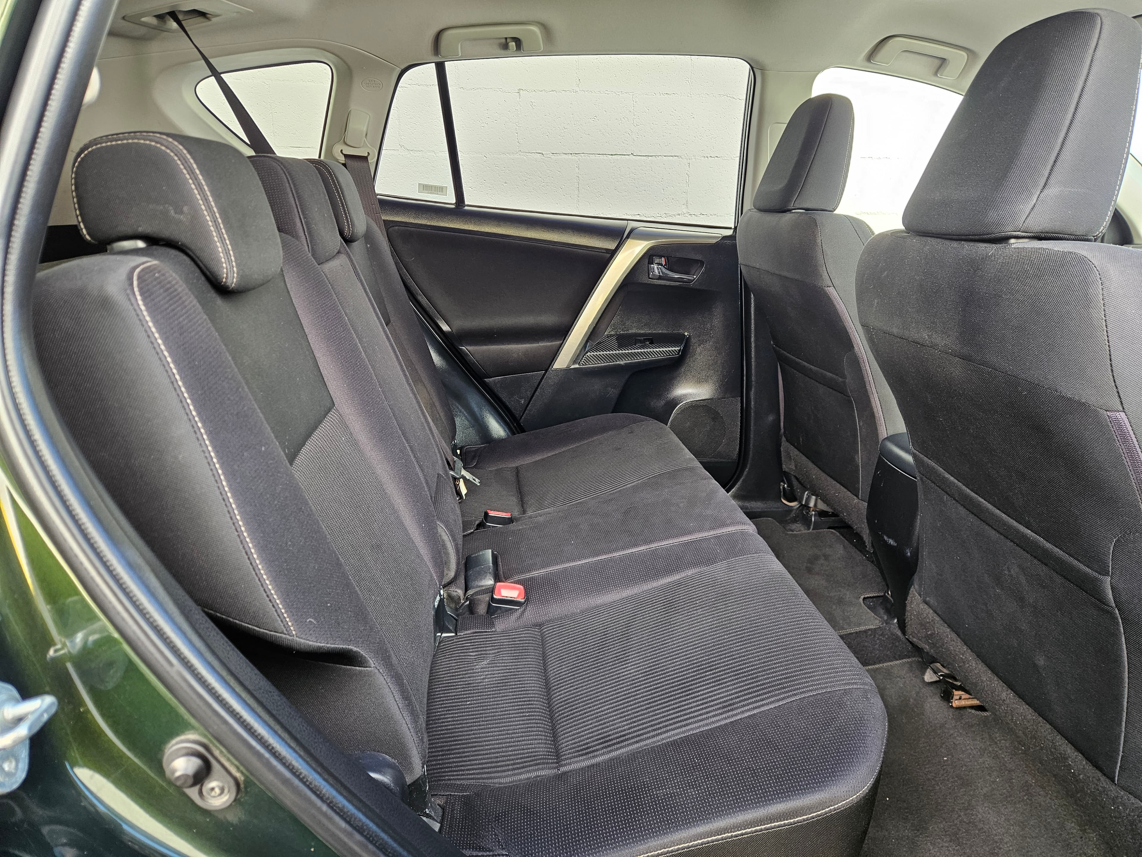 2013 Toytota Rav4 4WD photo 9