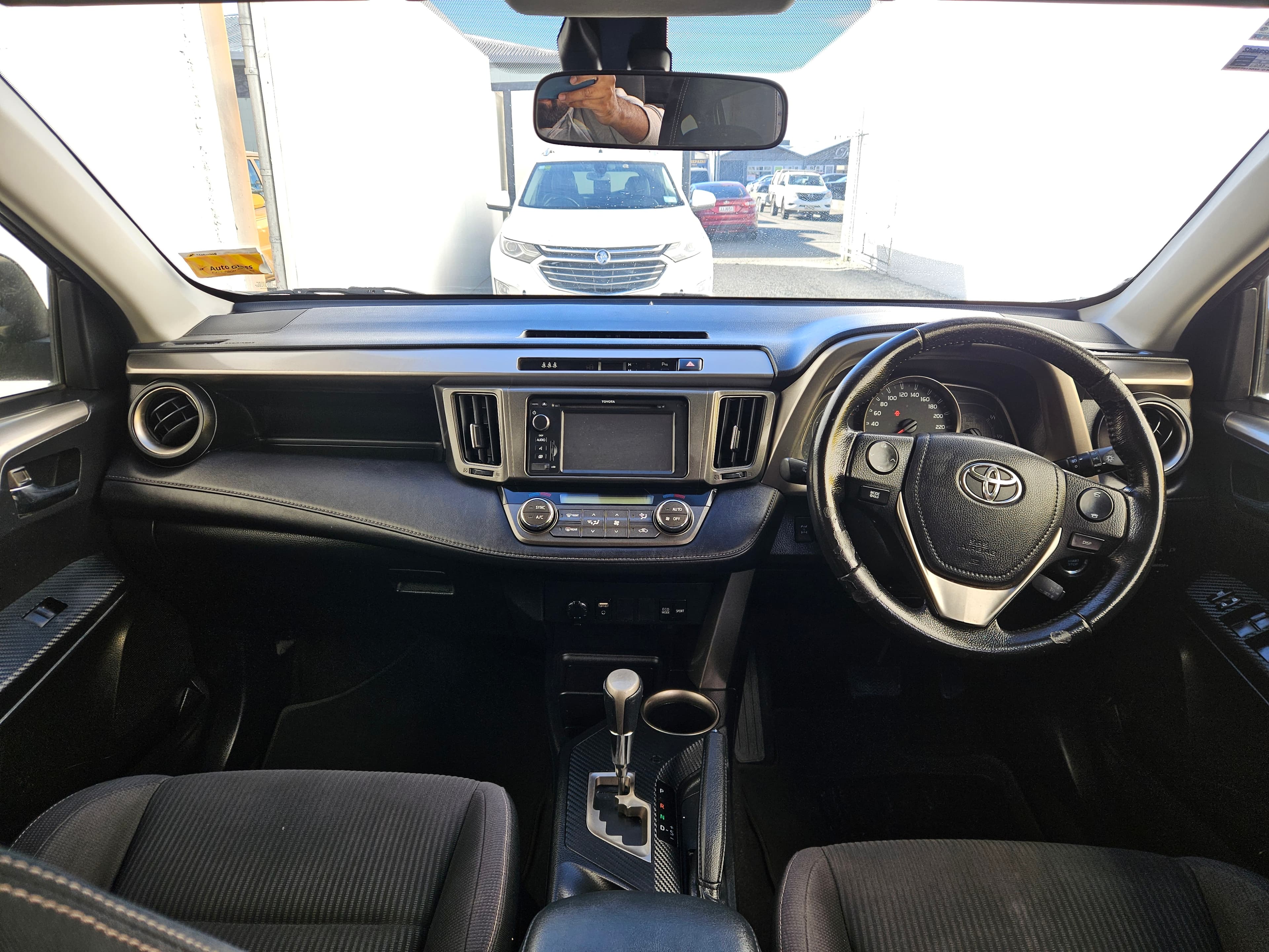 2013 Toytota Rav4 4WD photo 10