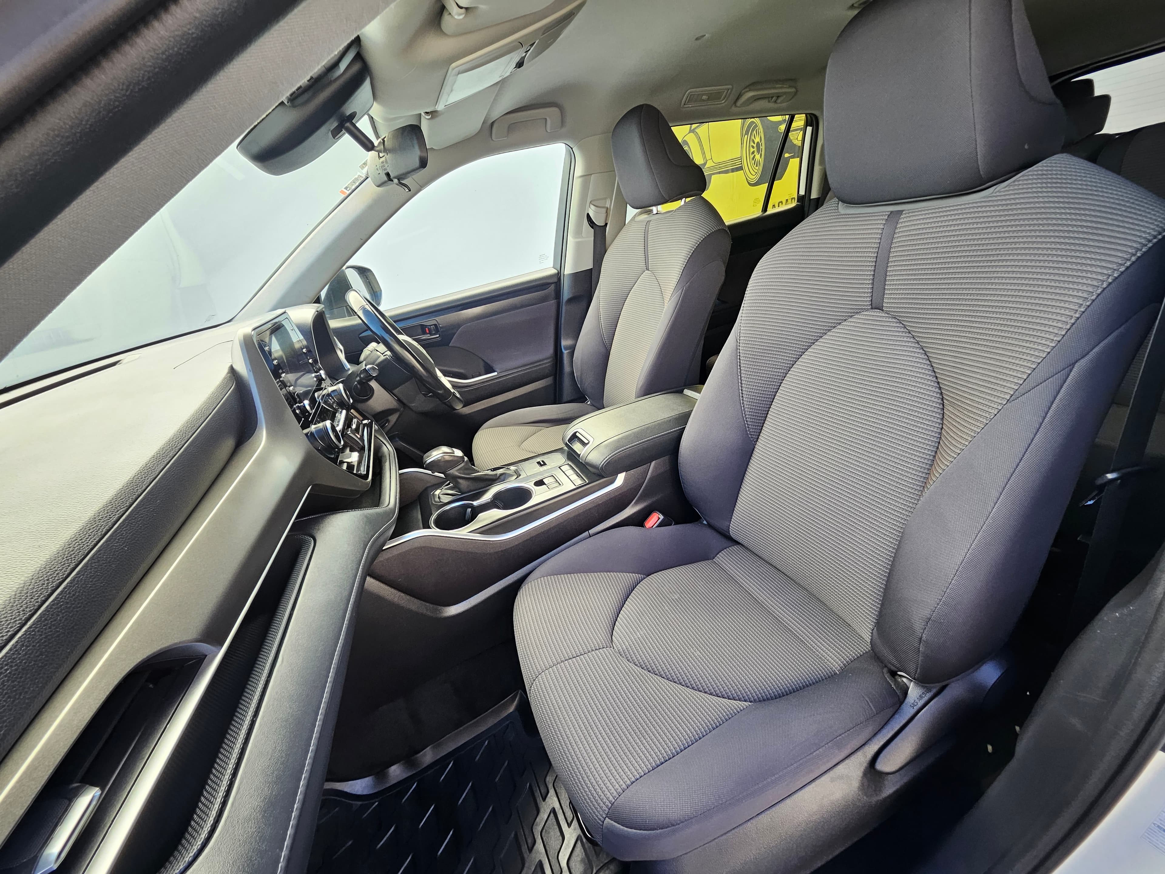 2021 Toyota TOYOTA HIGHLANDER GXL 2.5PH/4WD Hybrid photo 10