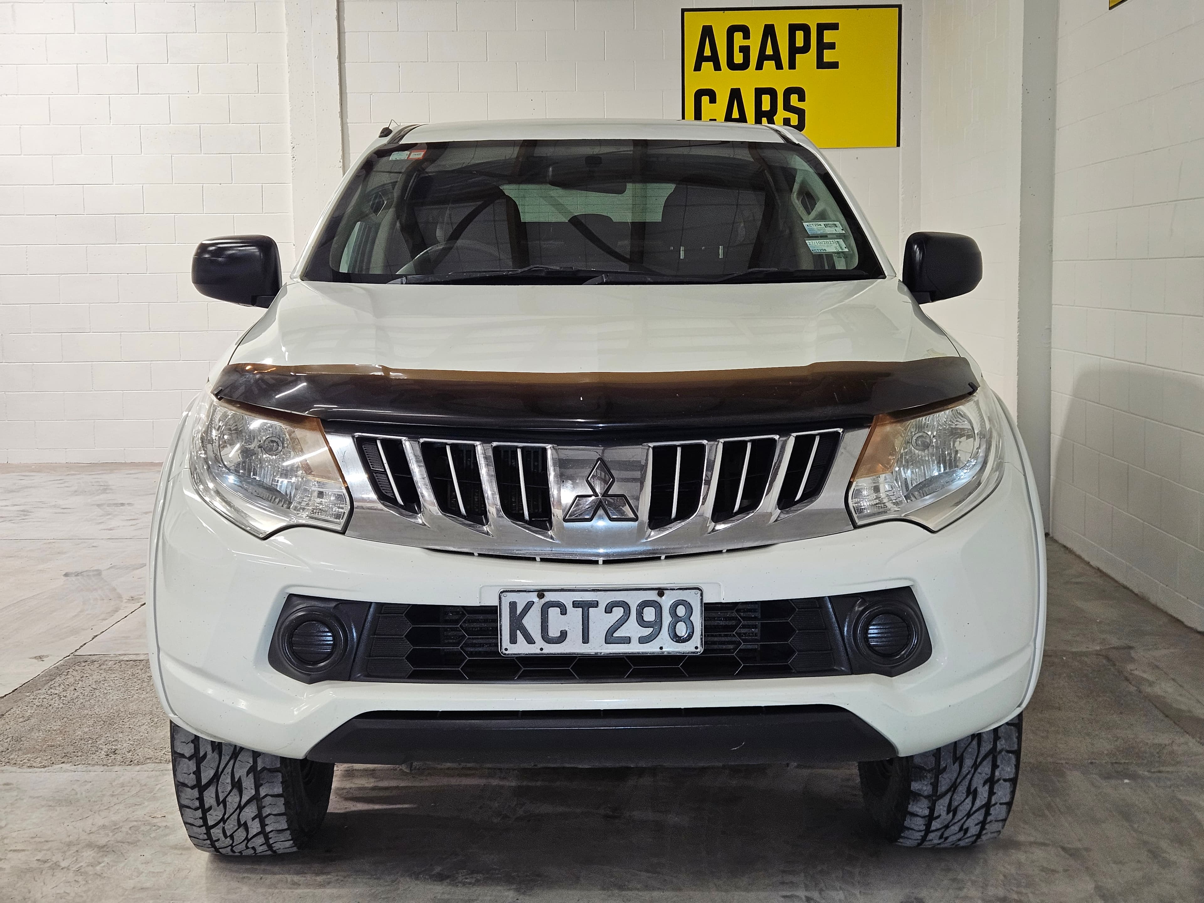 2016 Mitsubishi Triton D/Cab Glx 4WD AT photo 4