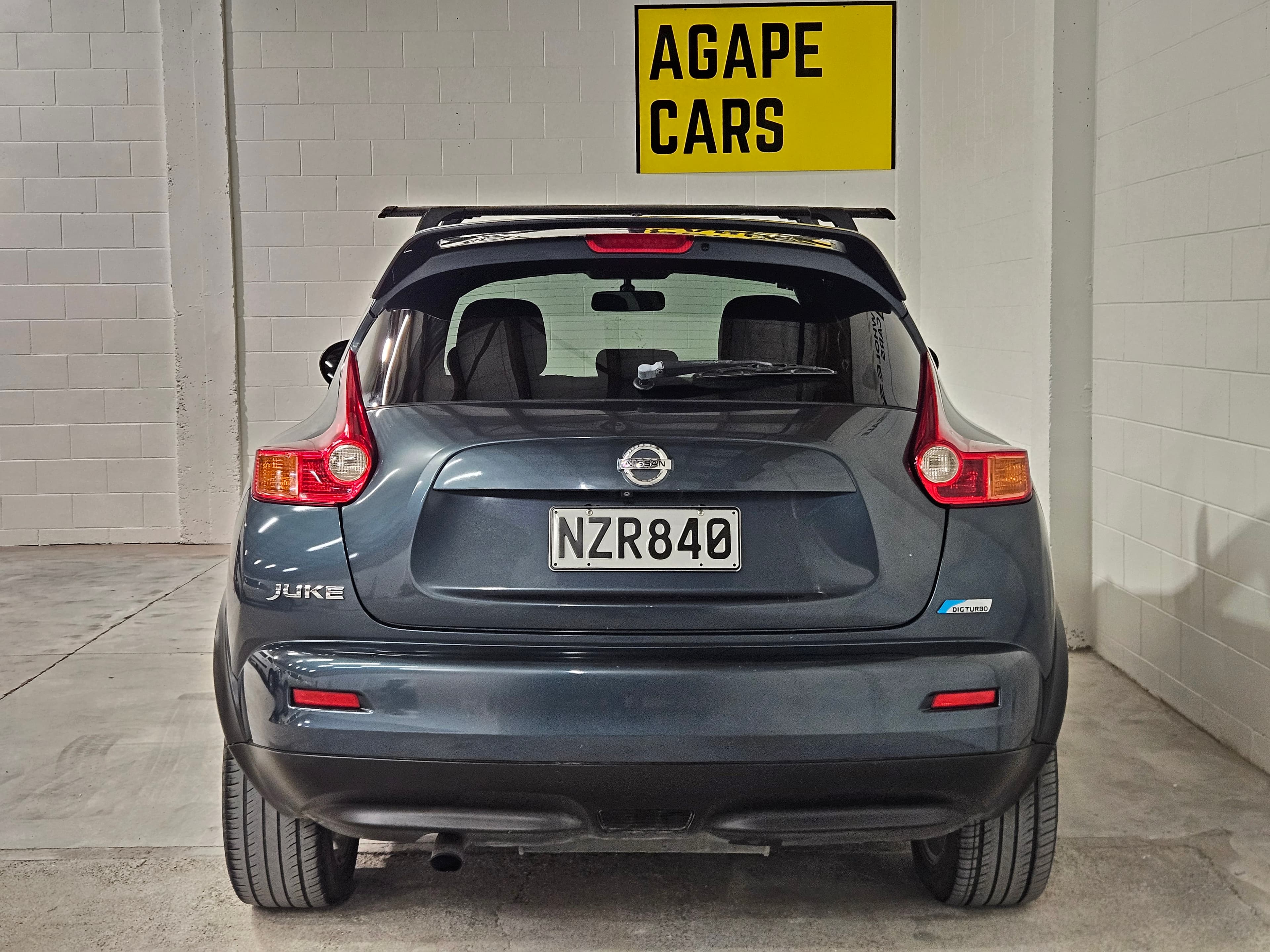 2011 Nissan Juke 1.6 Turbo 4WD photo 4