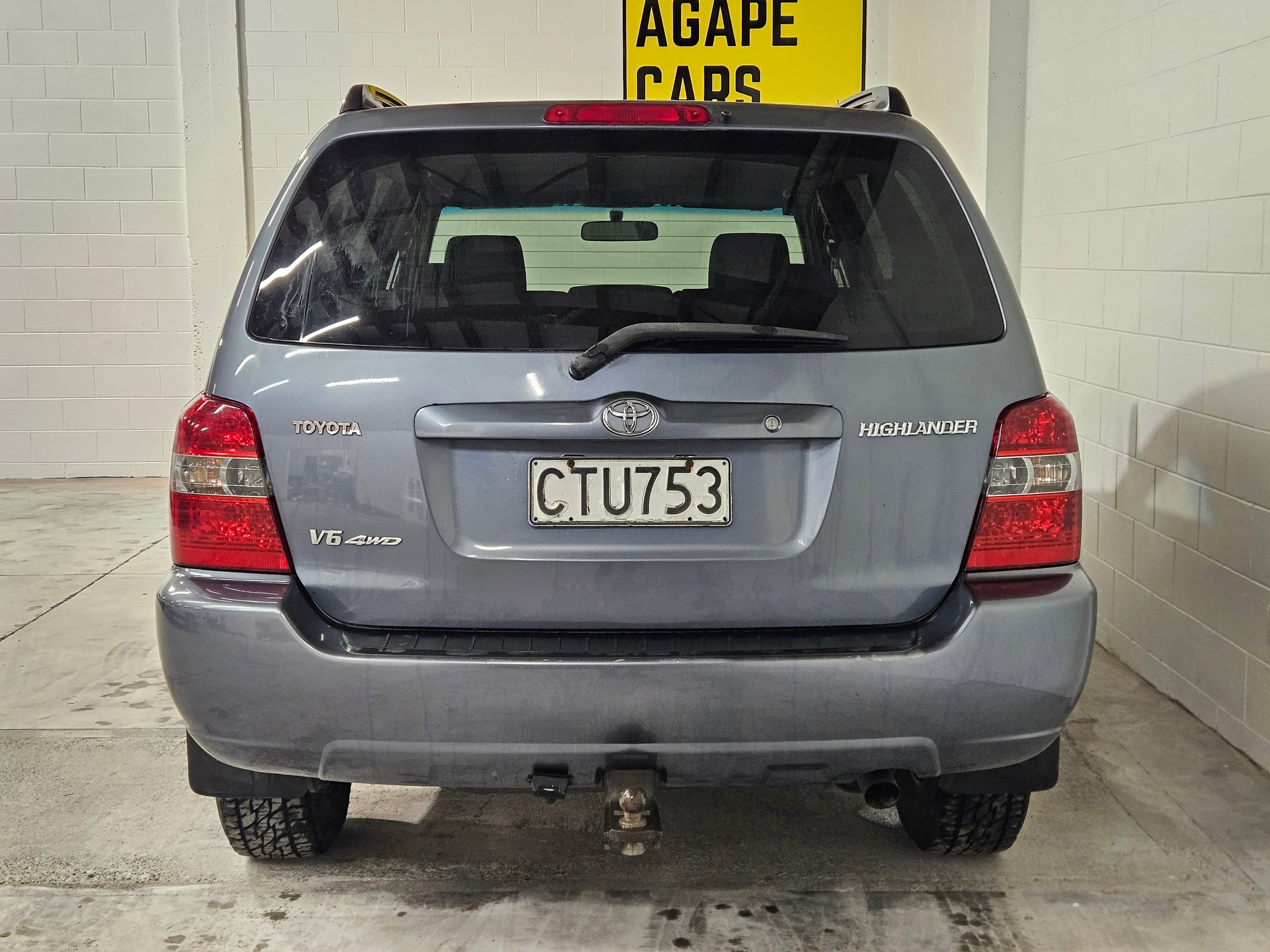 2005 Toyota HIGHLANDER 4WD photo 4