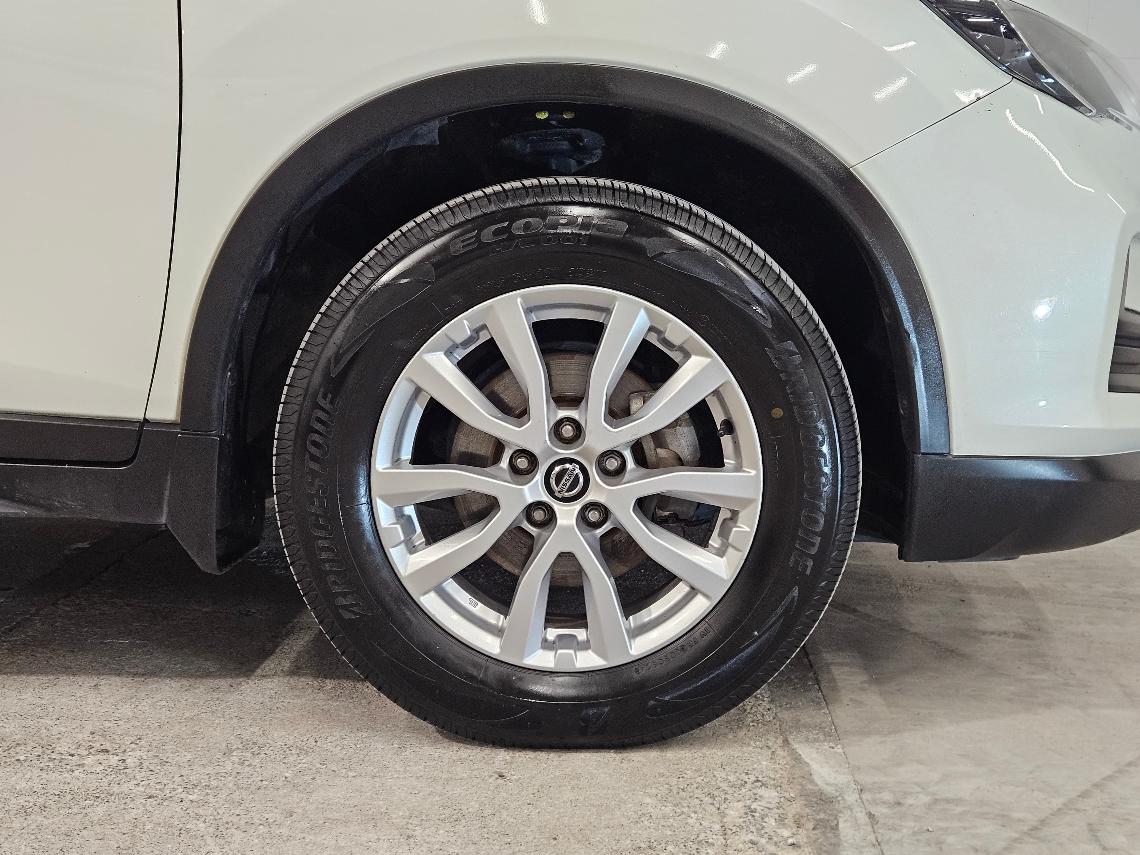 2022 Nissan X-Trial ST 4WD photo 4