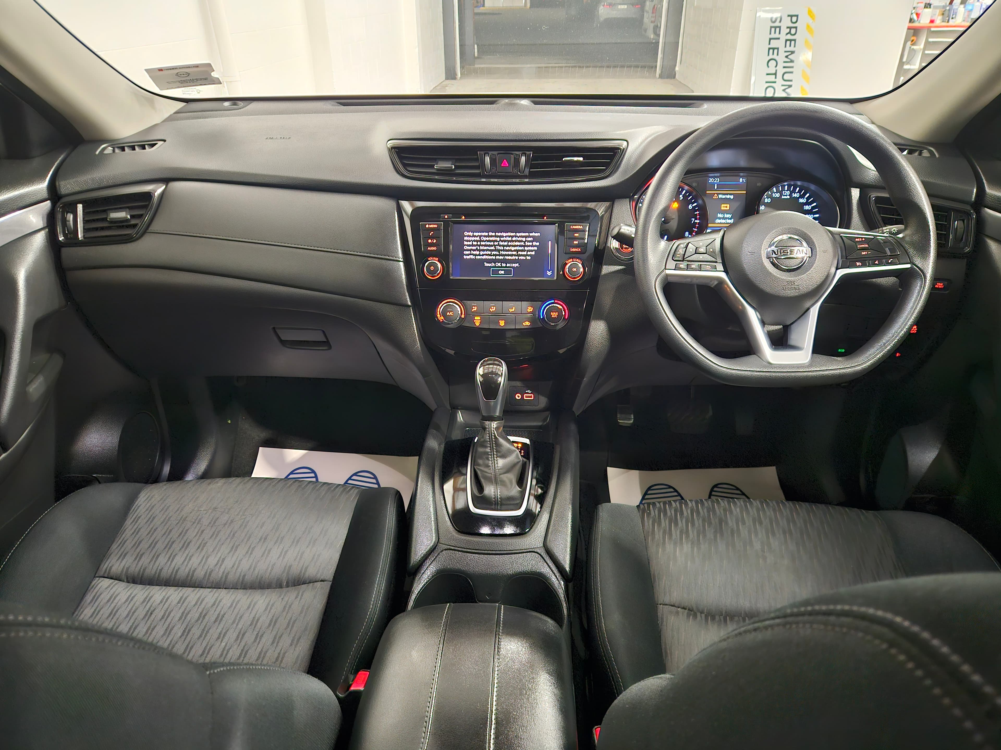 2022 Nissan X-Trial ST 4WD photo 12