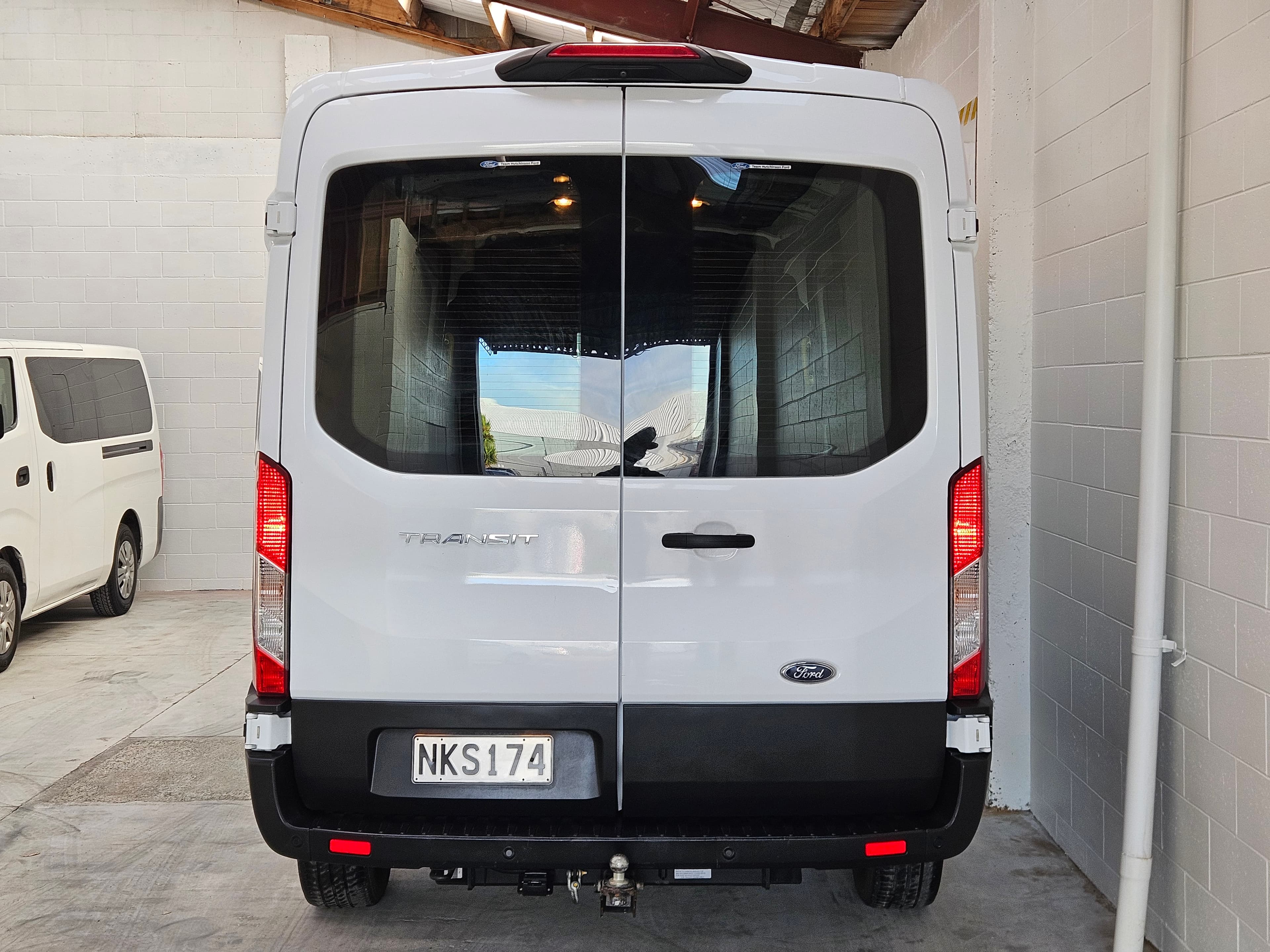2026 Ford Transit 350L  LWB Van photo 7