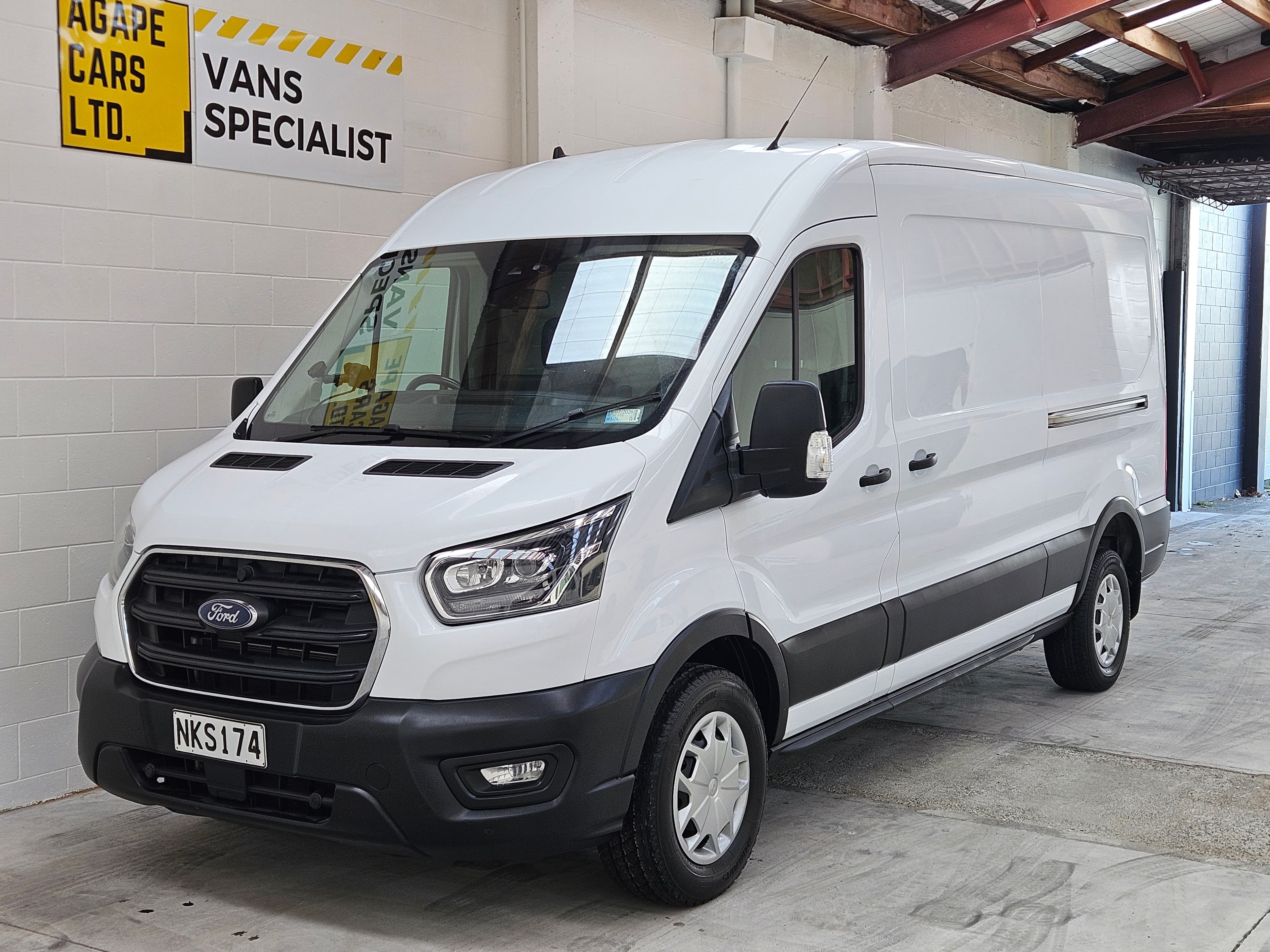 2026 Ford Transit 350L  LWB Van photo 10