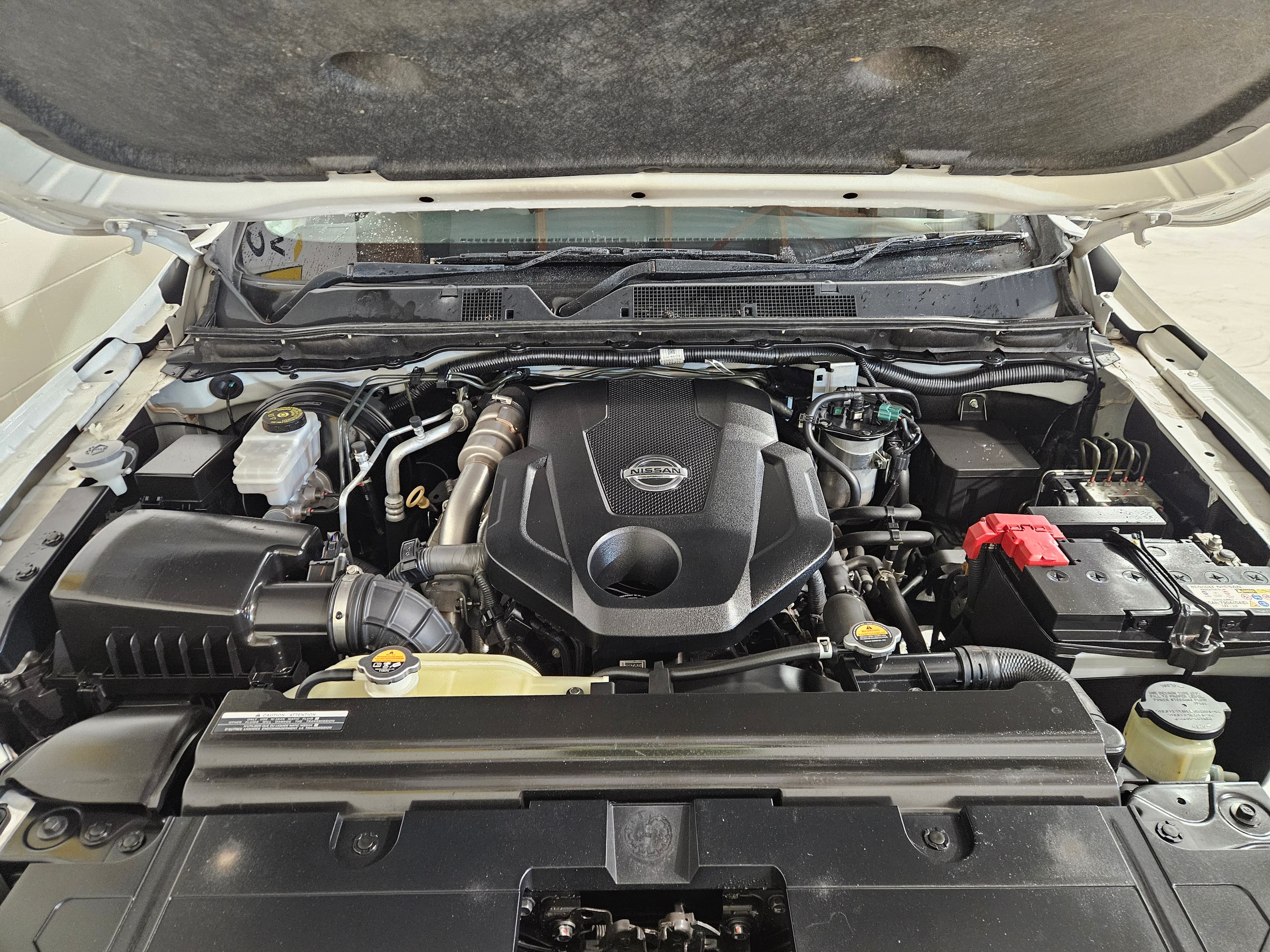 2021 Nissan Navara SL photo 15