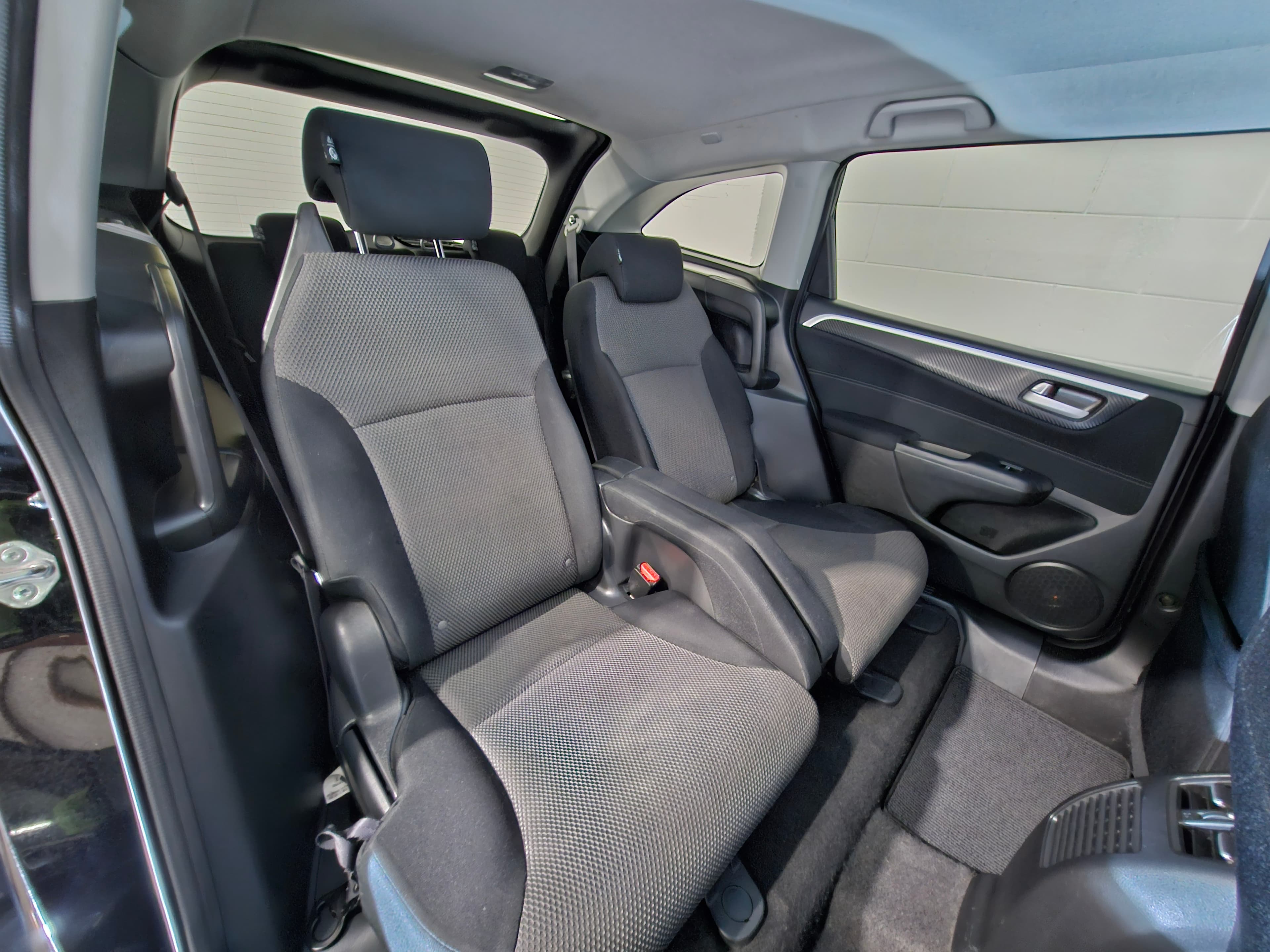 2015 Honda Jade Hybrid photo 12