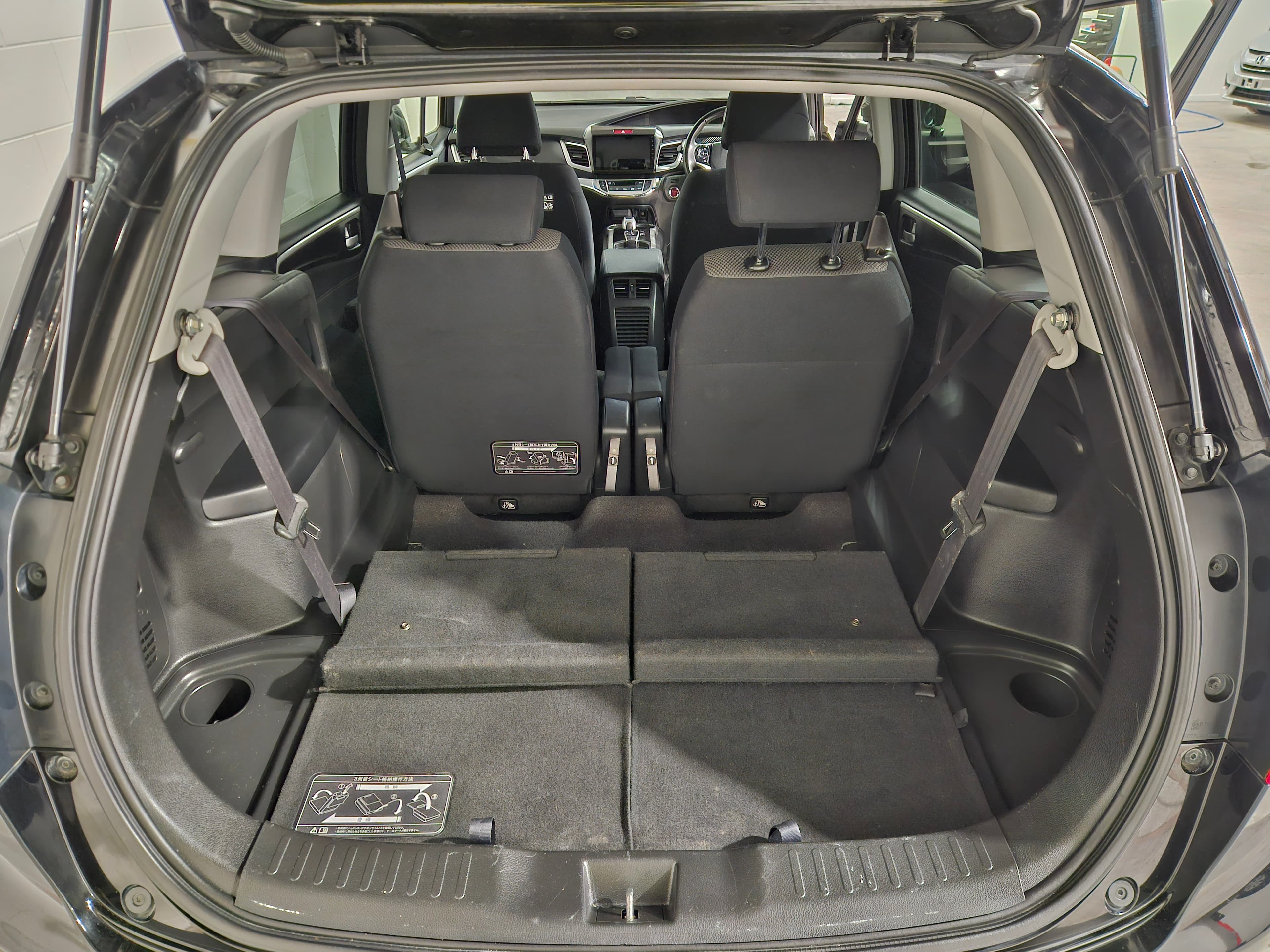 2015 Honda Jade Hybrid photo 15