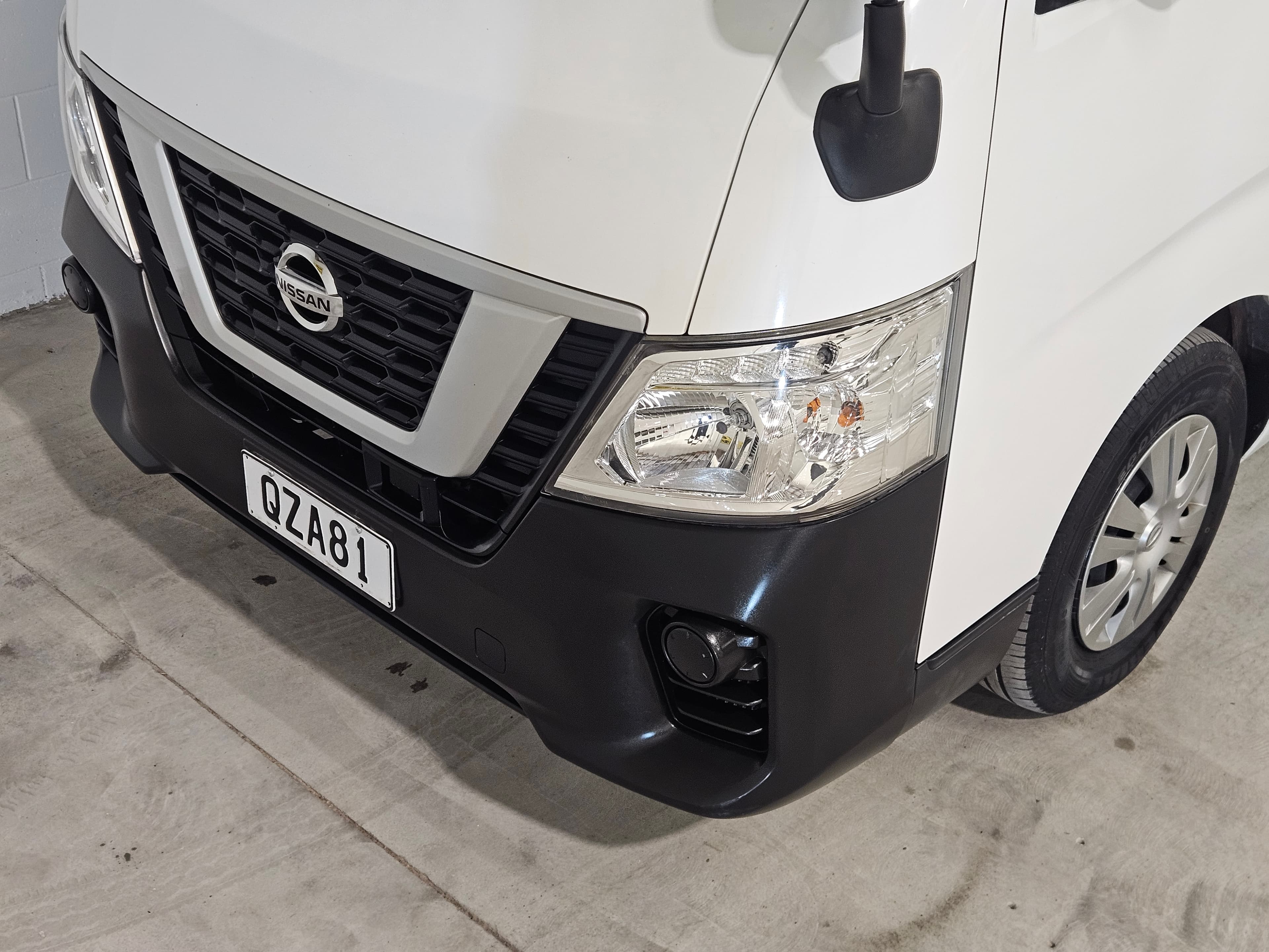 2019 Nissan NV350 Caravan photo 8