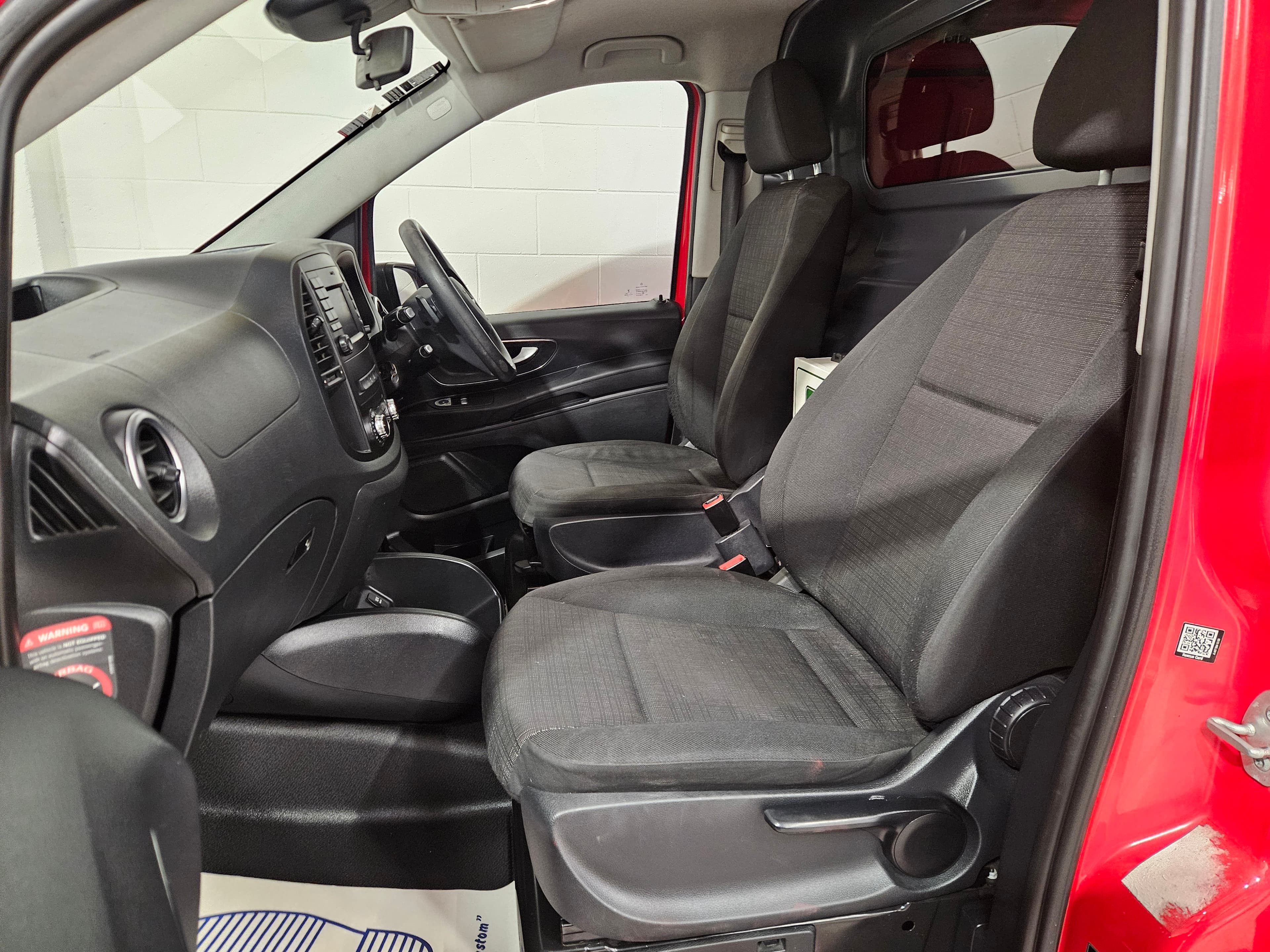 2017 Mercedes-Benz Vito 114 Swb photo 13
