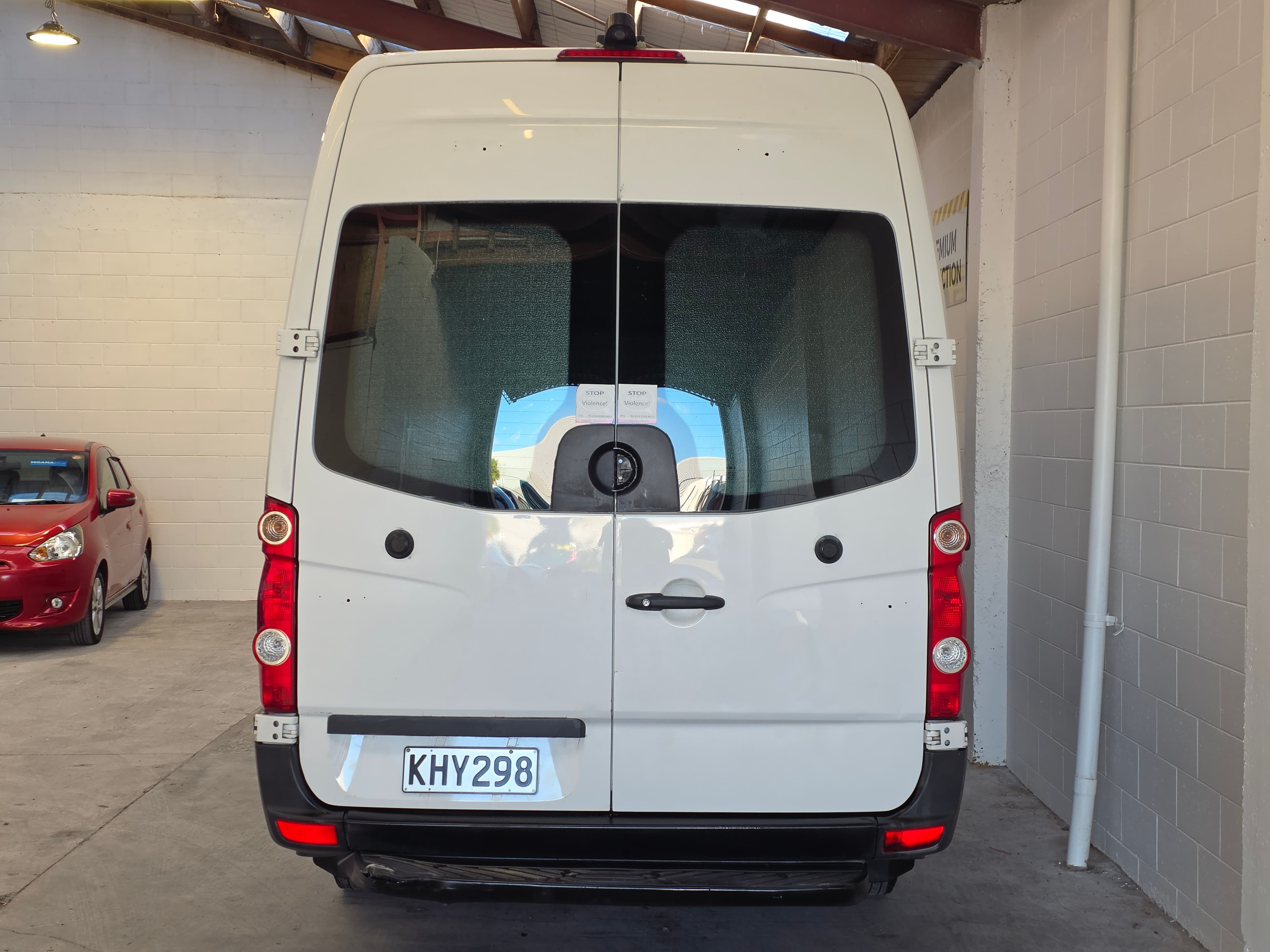 2017 Volkswagen Crafter 50 Lwb 105 MAN photo 5
