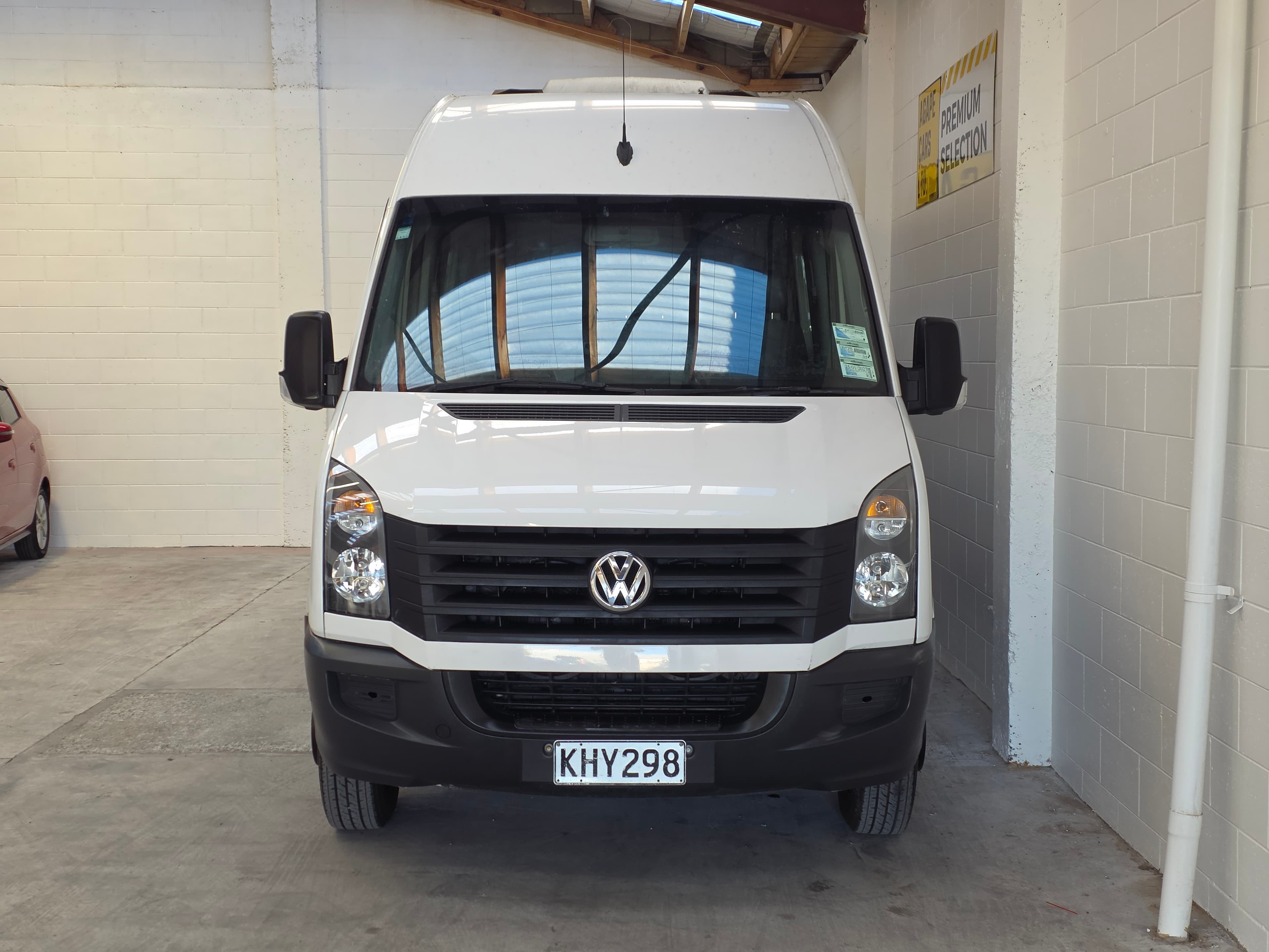 2017 Volkswagen Crafter 50 Lwb 105 MAN photo 9