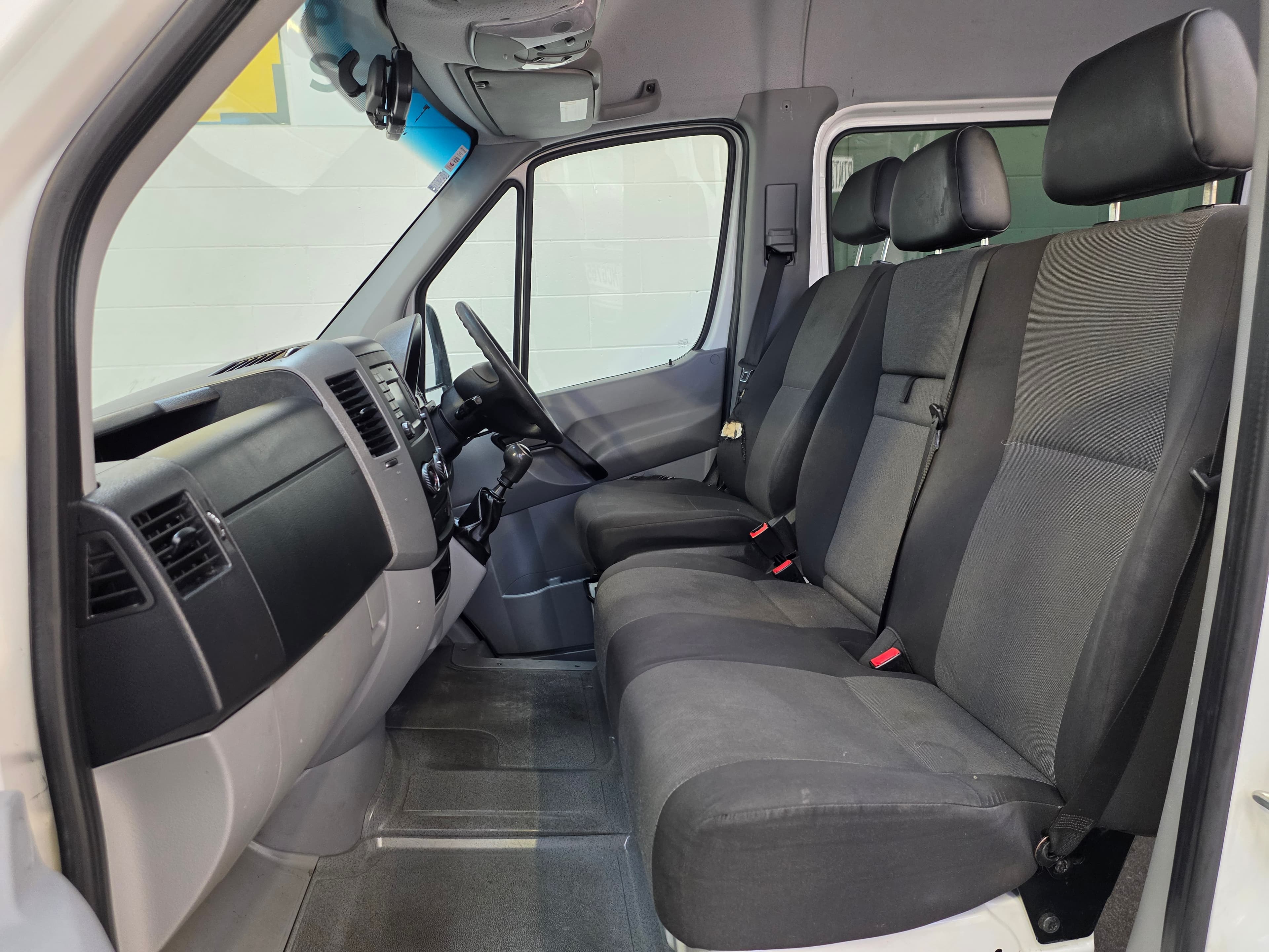 2017 Volkswagen Crafter 50 Lwb 105 MAN photo 11