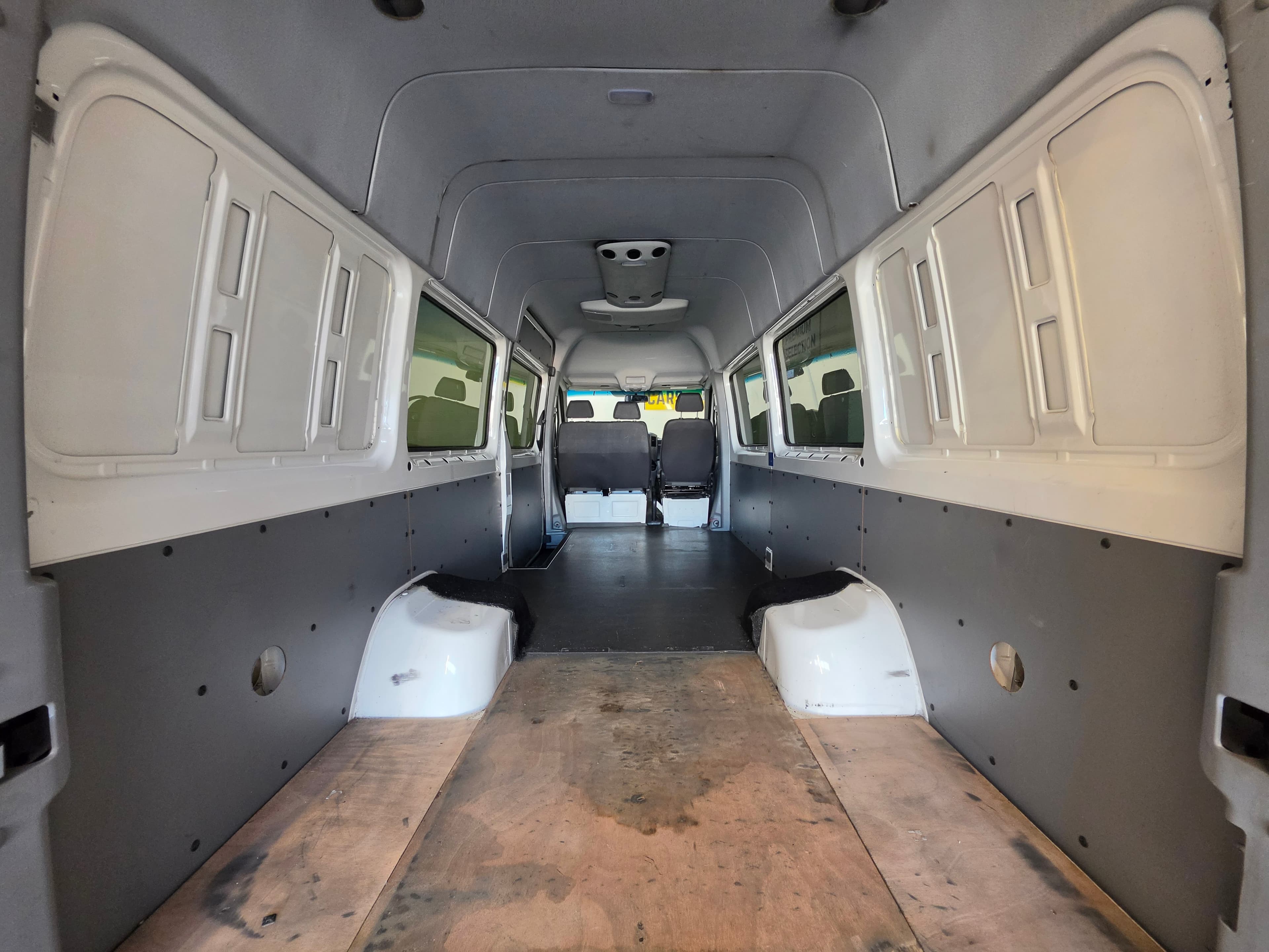 2017 Volkswagen Crafter 50 Lwb 105 MAN photo 15
