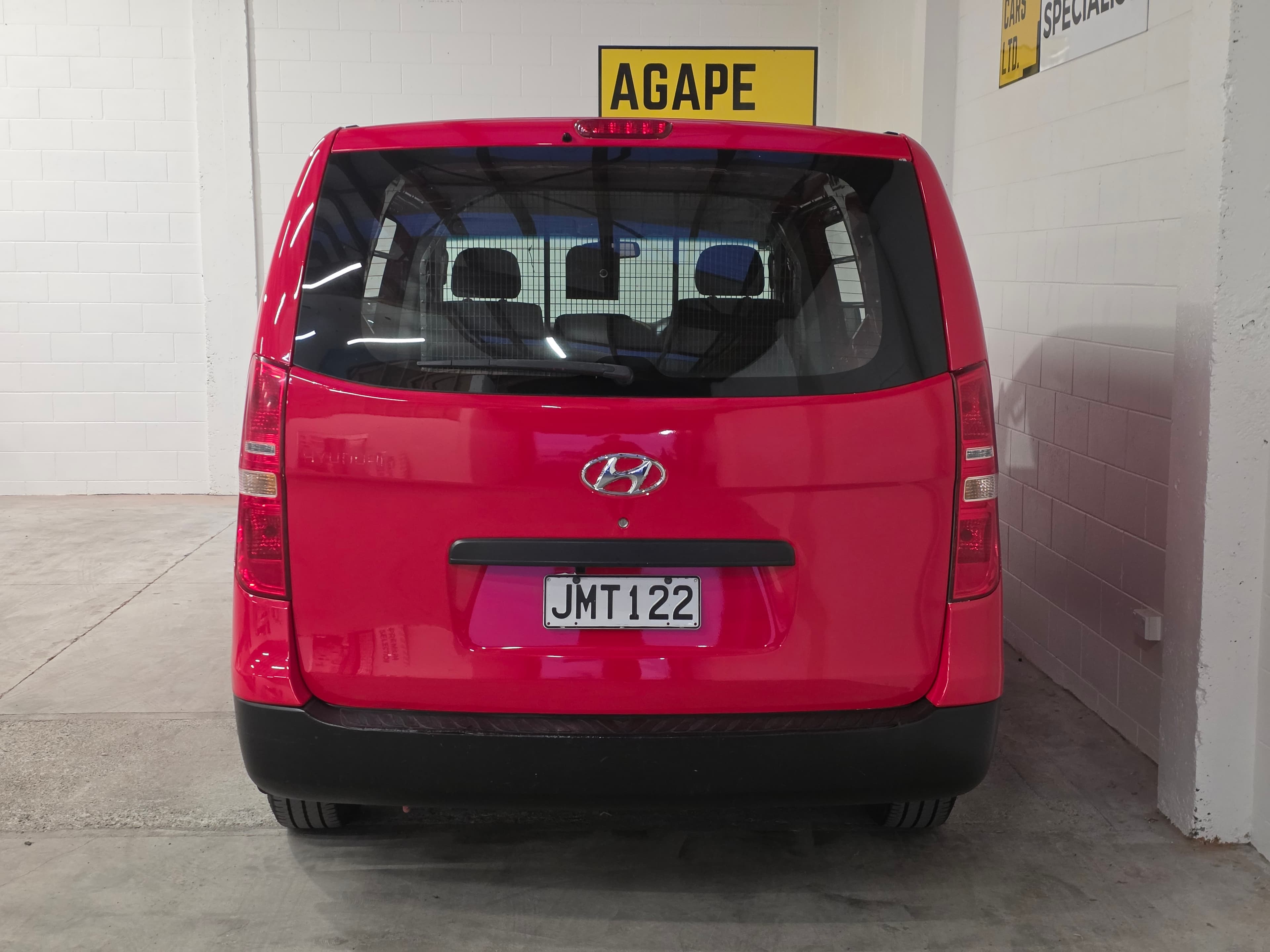 2015 Hyundai iLoad Crdi photo 4