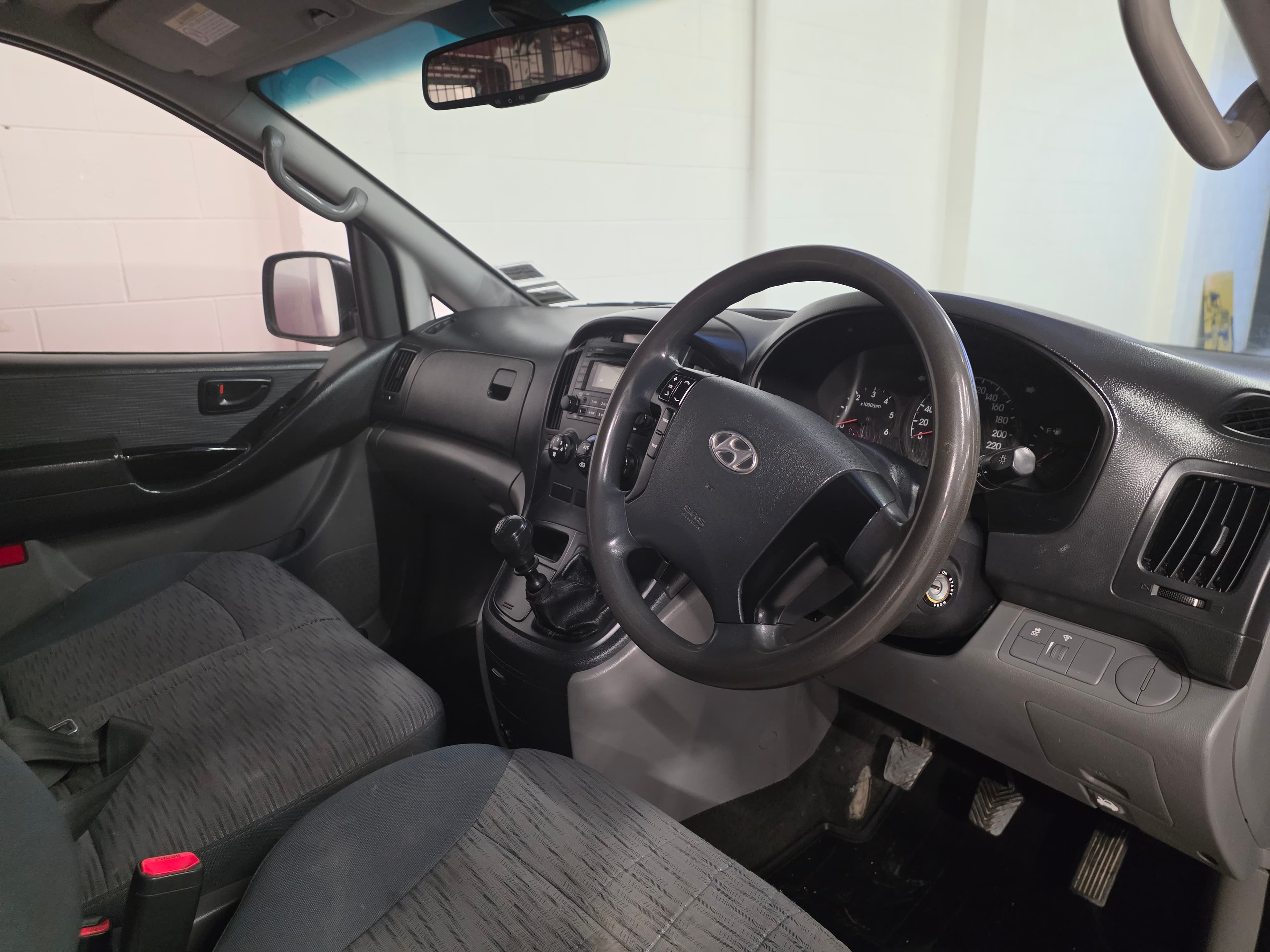 2015 Hyundai iLoad Crdi photo 10