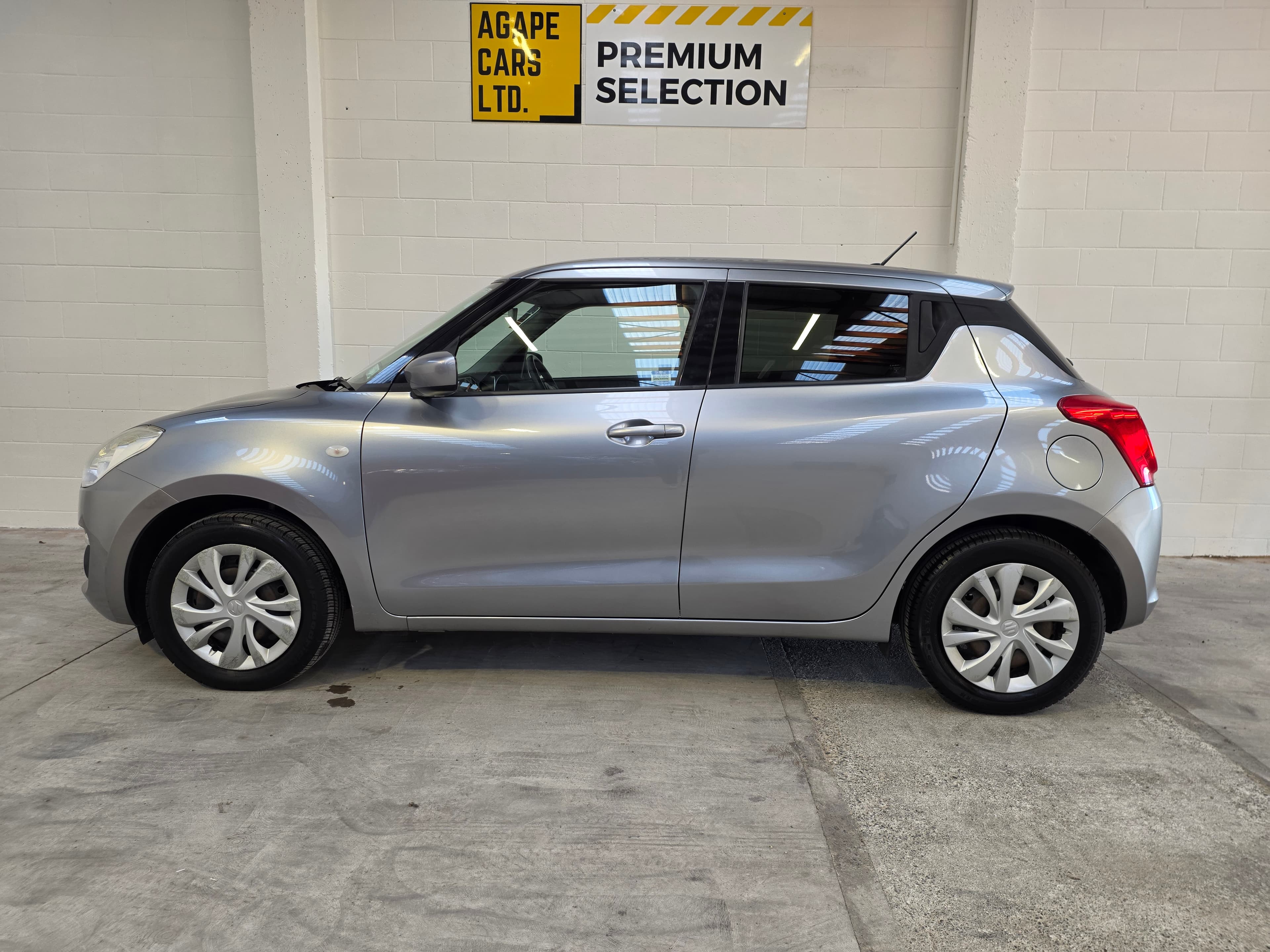 2019 Suzuki Swift Glc photo 7