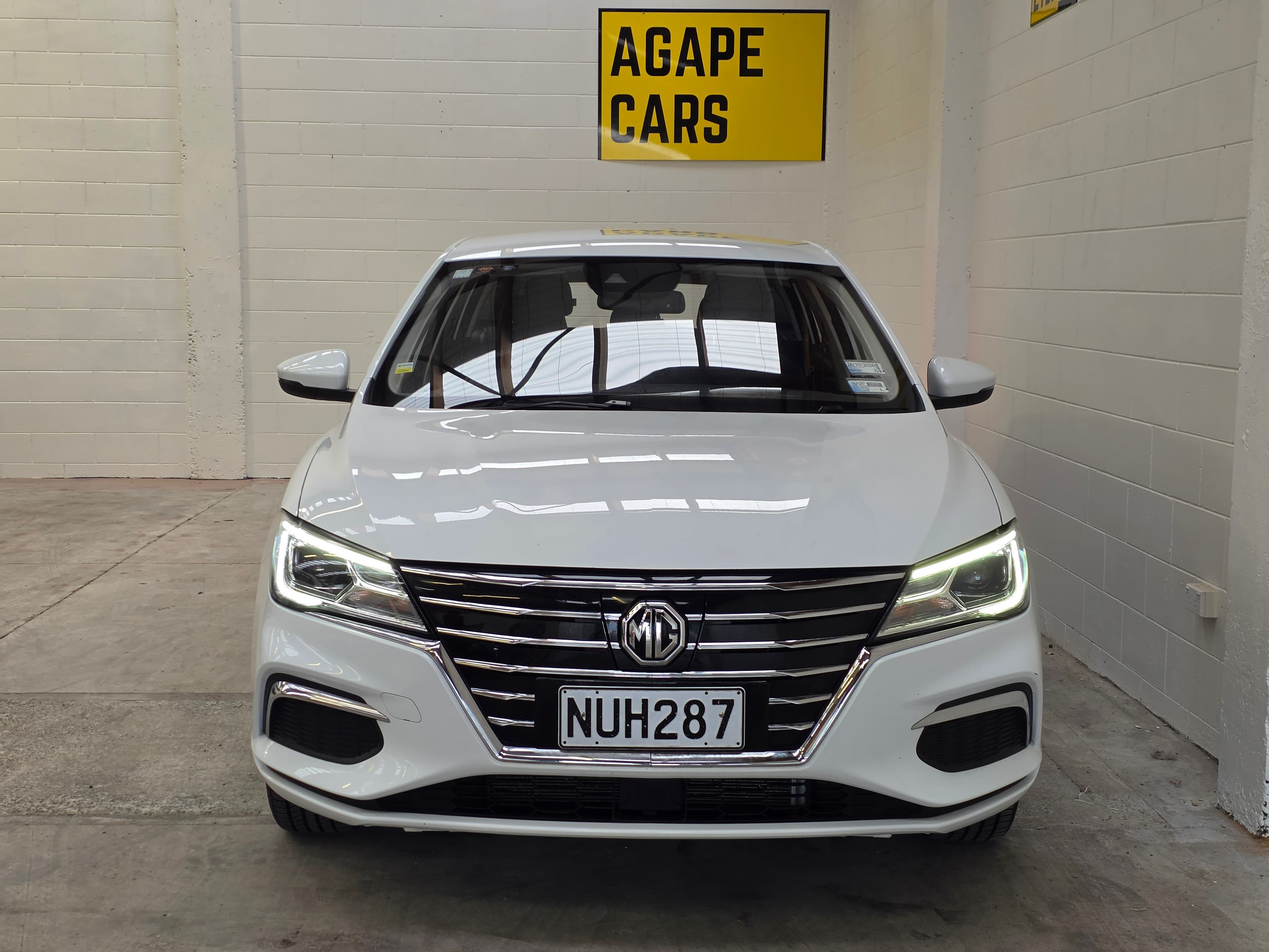 2021 MG MG 5 EV  52.5 kWh battery photo 10