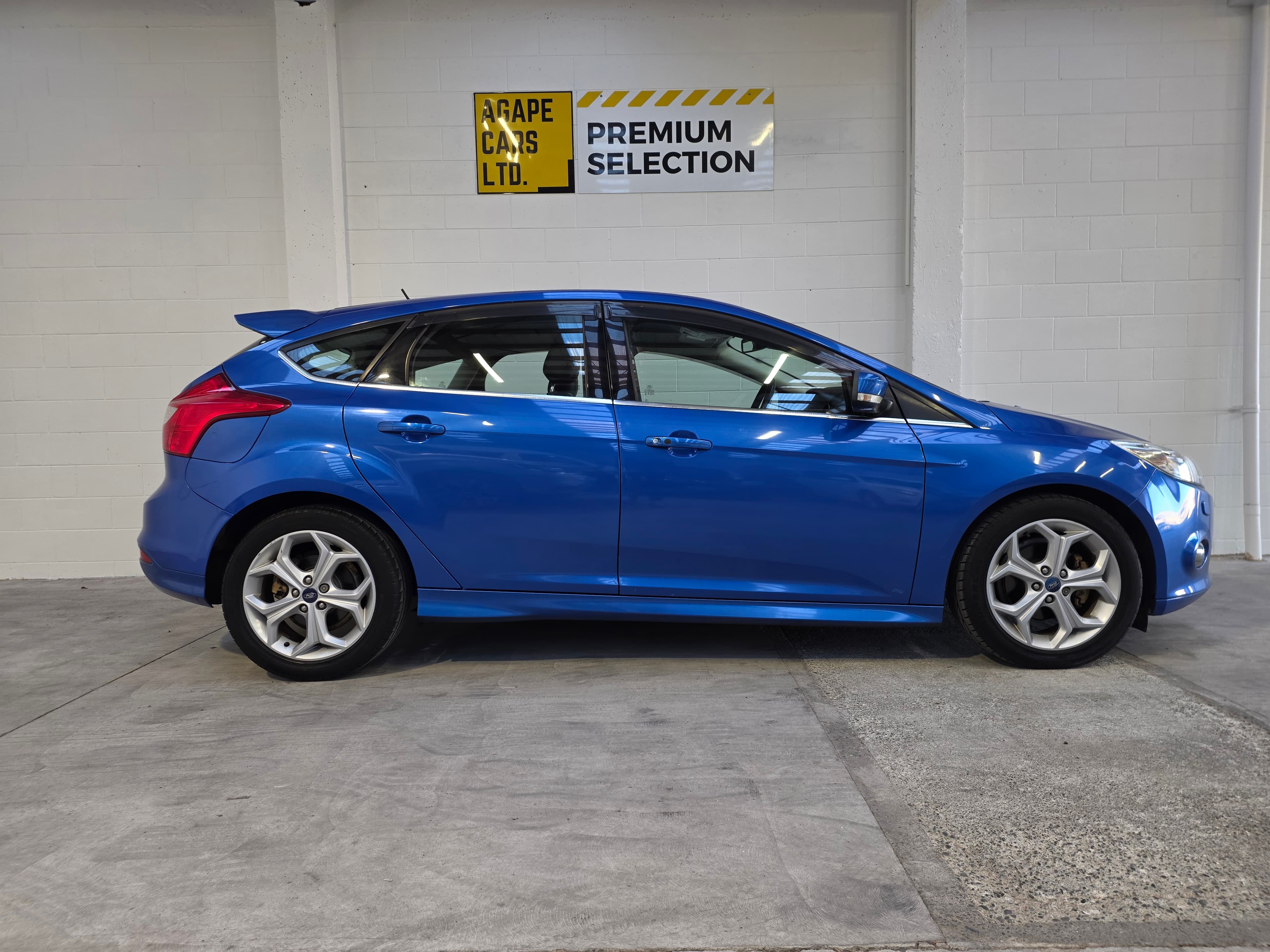 2013 Ford Focus S 2.0 photo 7