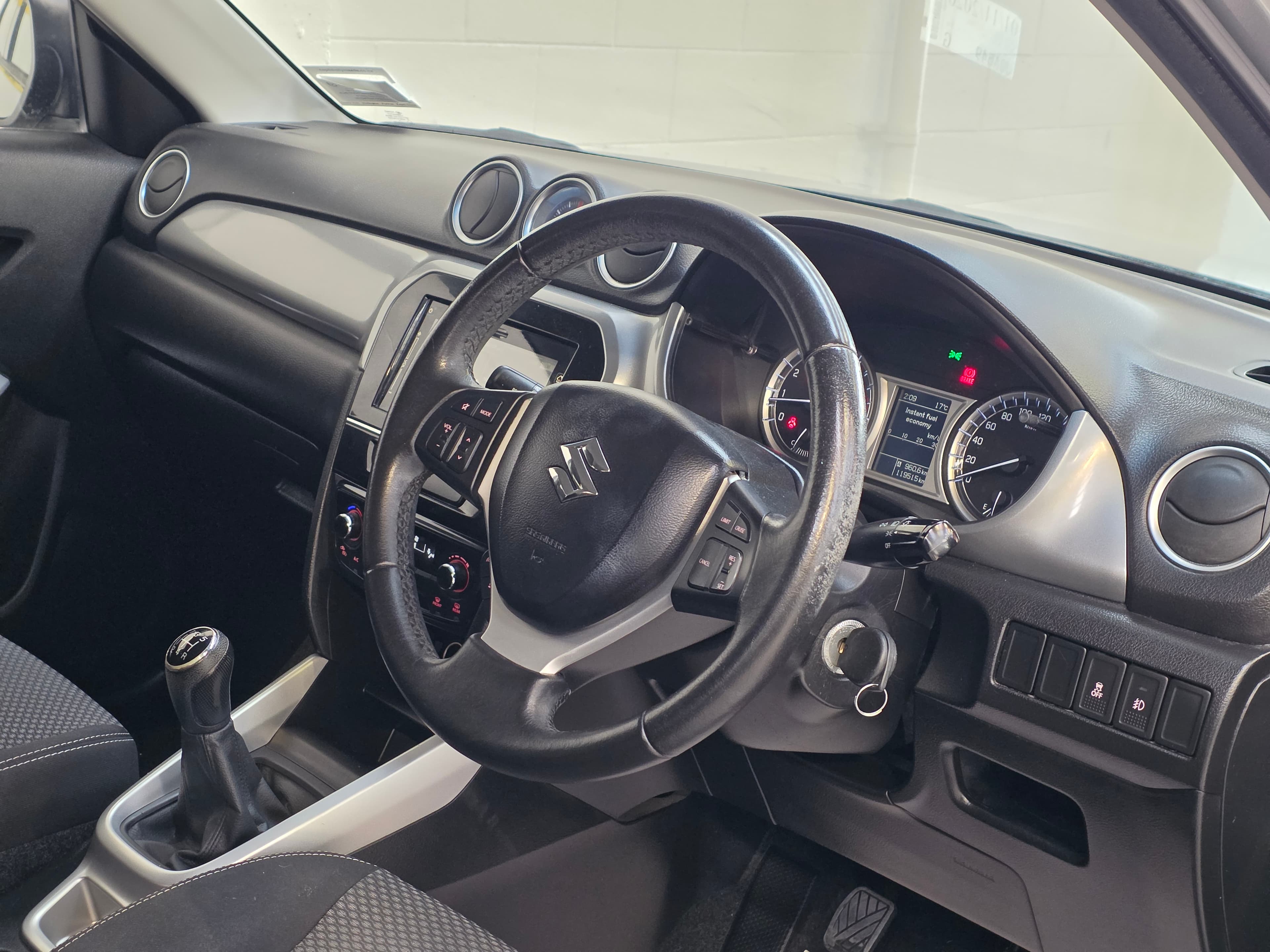 2016 Suzuki Vitara Jlxf 1.5 MT photo 11