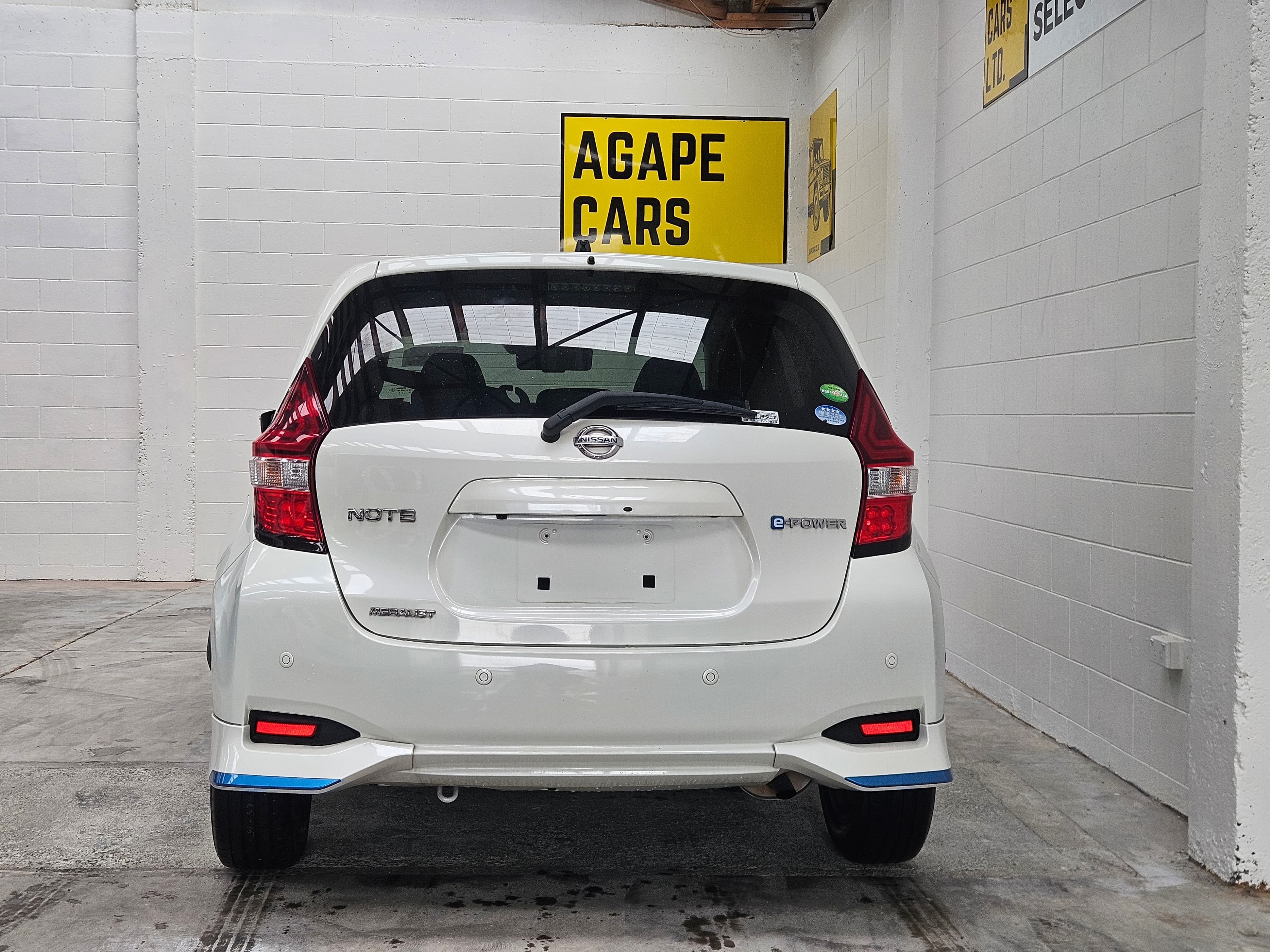 2016 Nissan Note E Power X photo 4