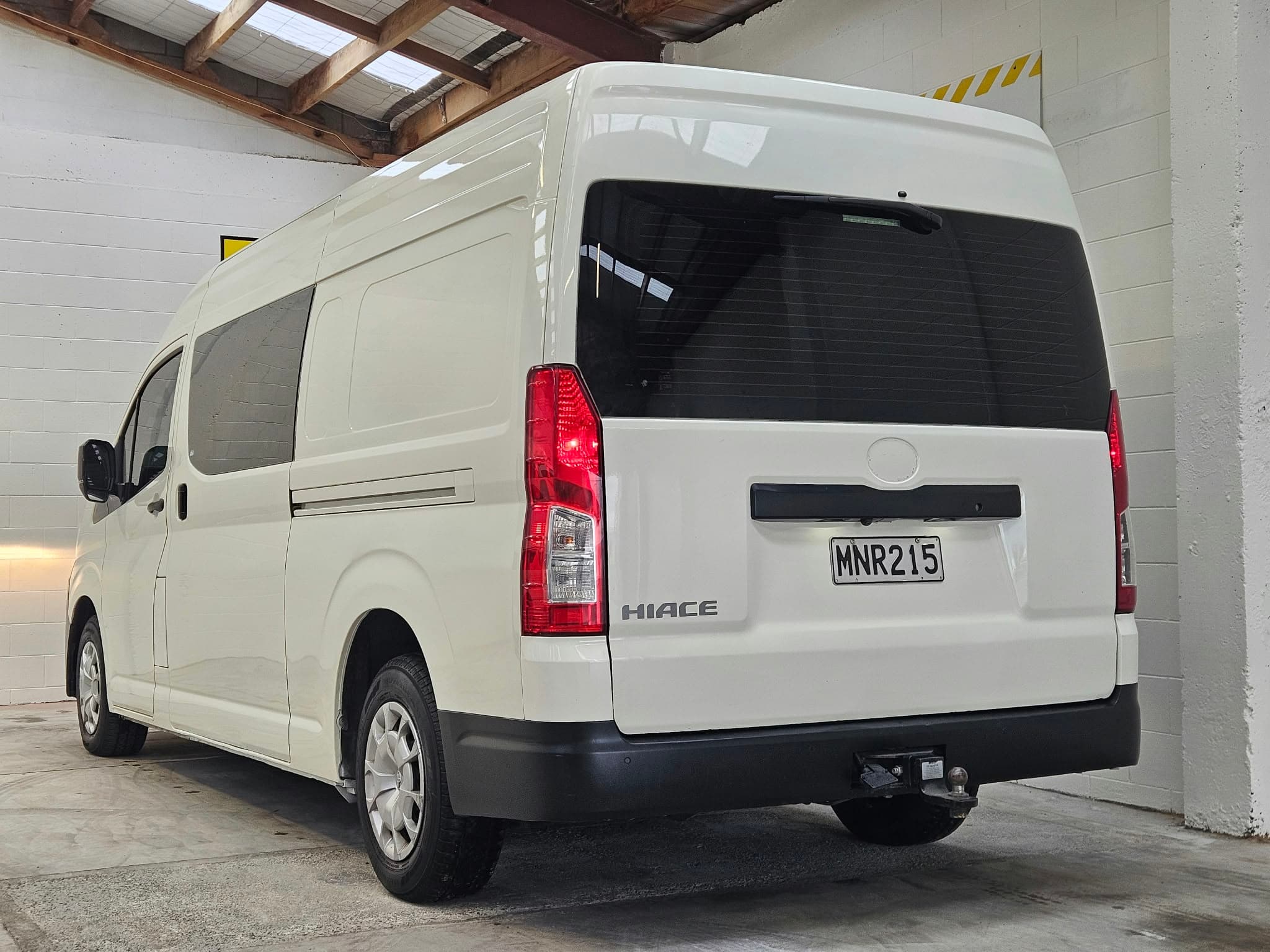 2019 Toyota Hiace ZX PVN photo 4