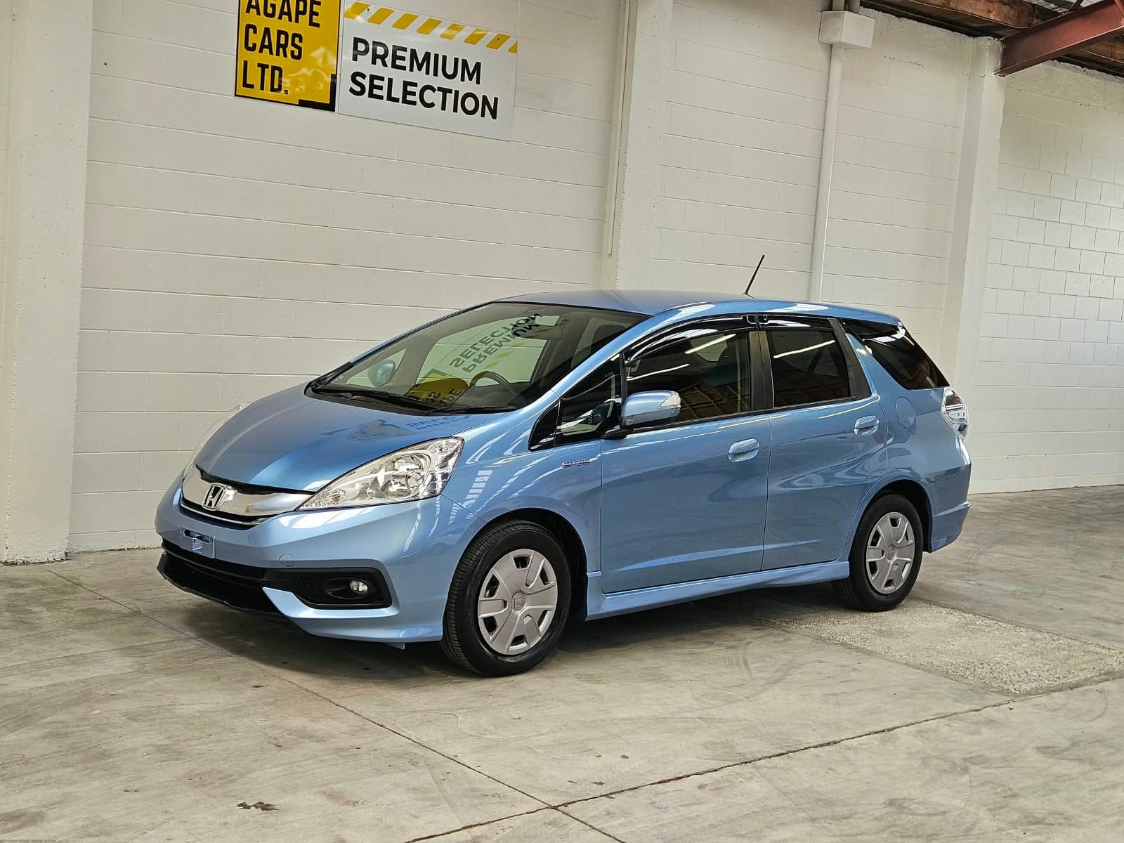 2013 Honda Fit Shuttle - Hybrid photo 7