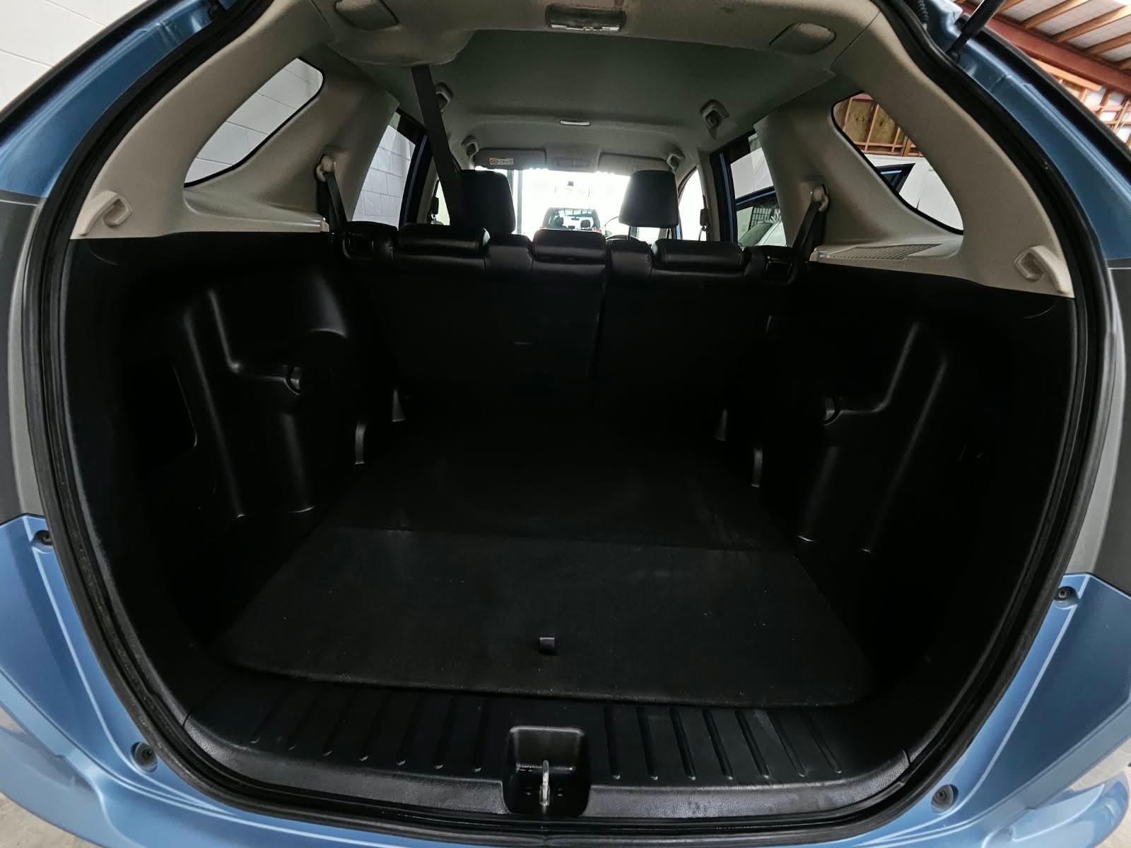 2013 Honda Fit Shuttle - Hybrid photo 12