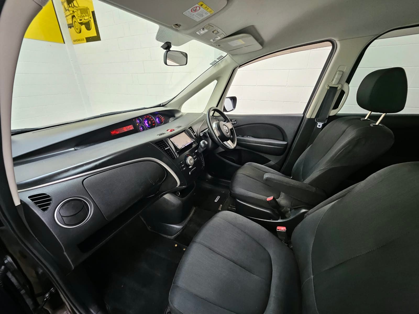 2011 Mazda Biante Wagon photo 9