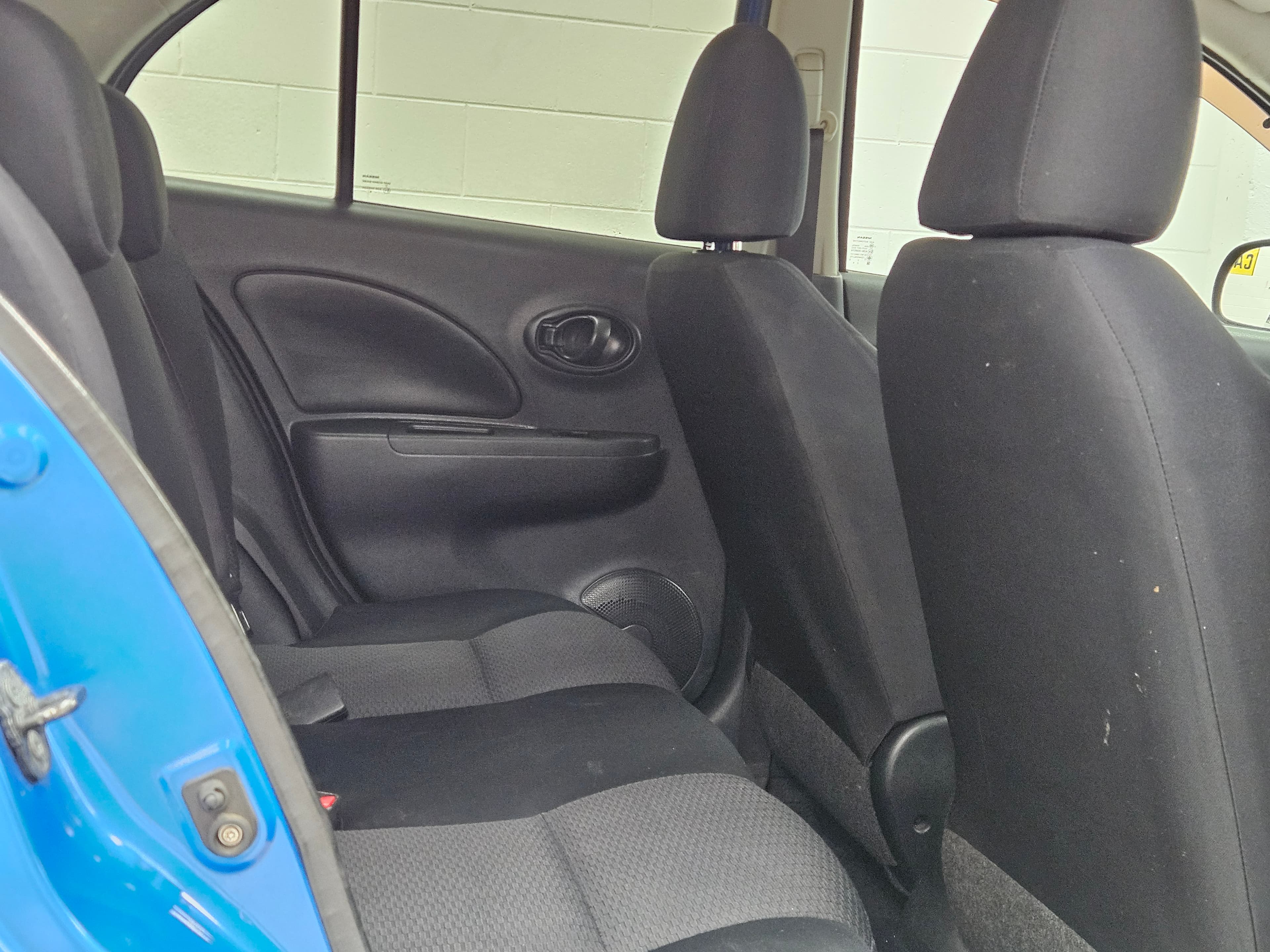 2010 Nissan March AT photo 13
