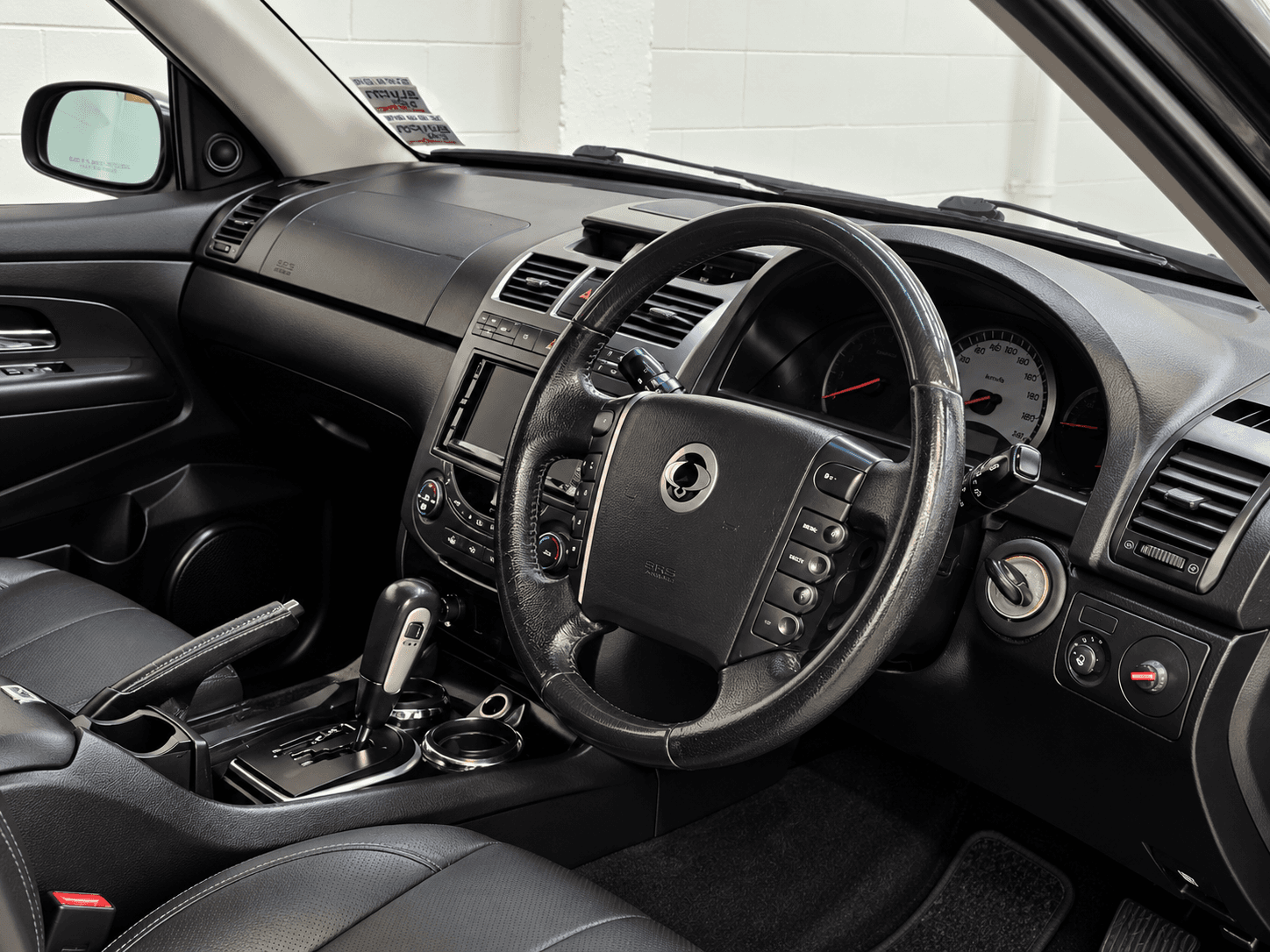 2011 SSANGYONG REXTON 2.7 DIESEL 4WD A/T photo 10