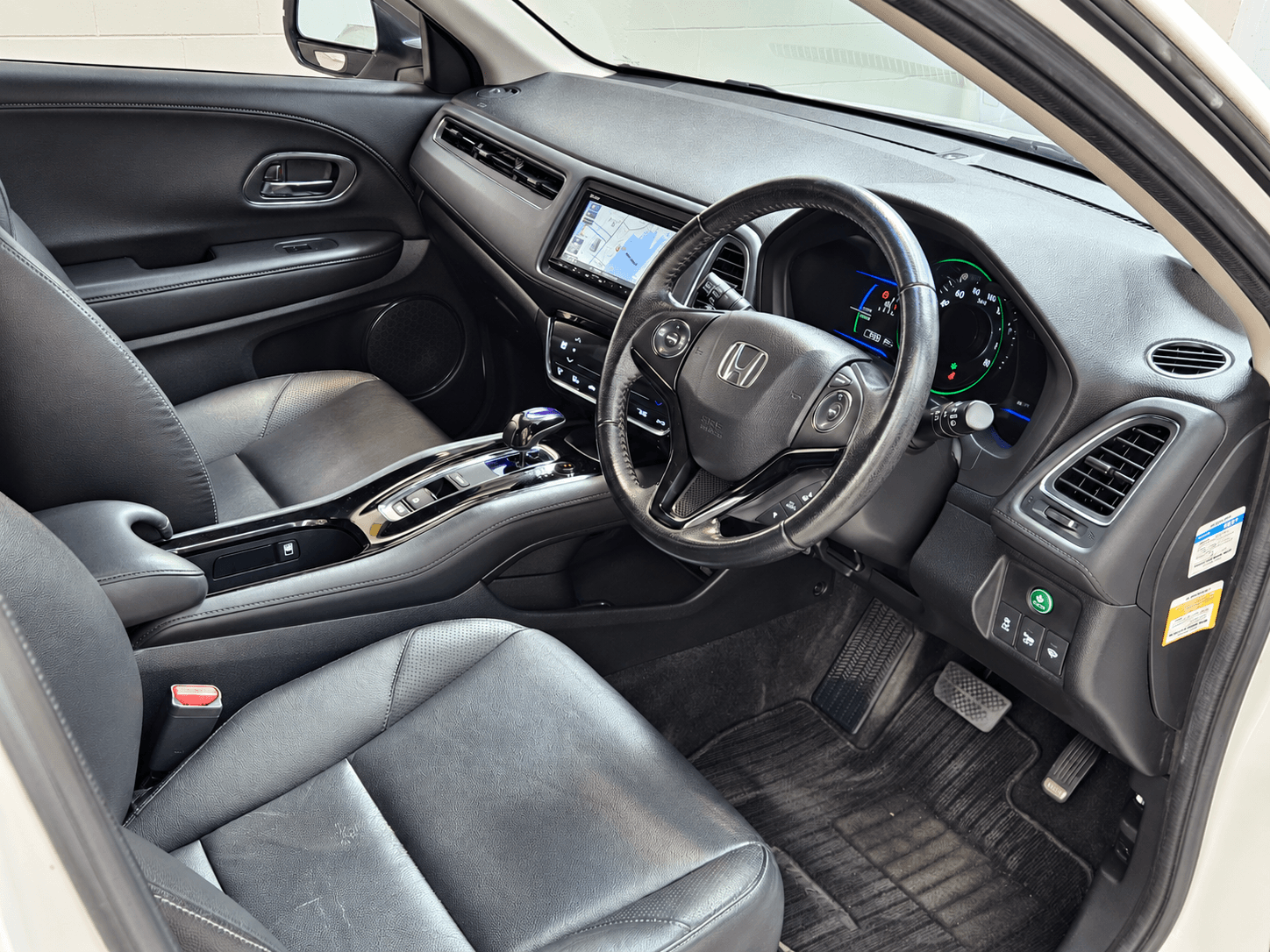 2015 Honda Vezel HYBRID X photo 10